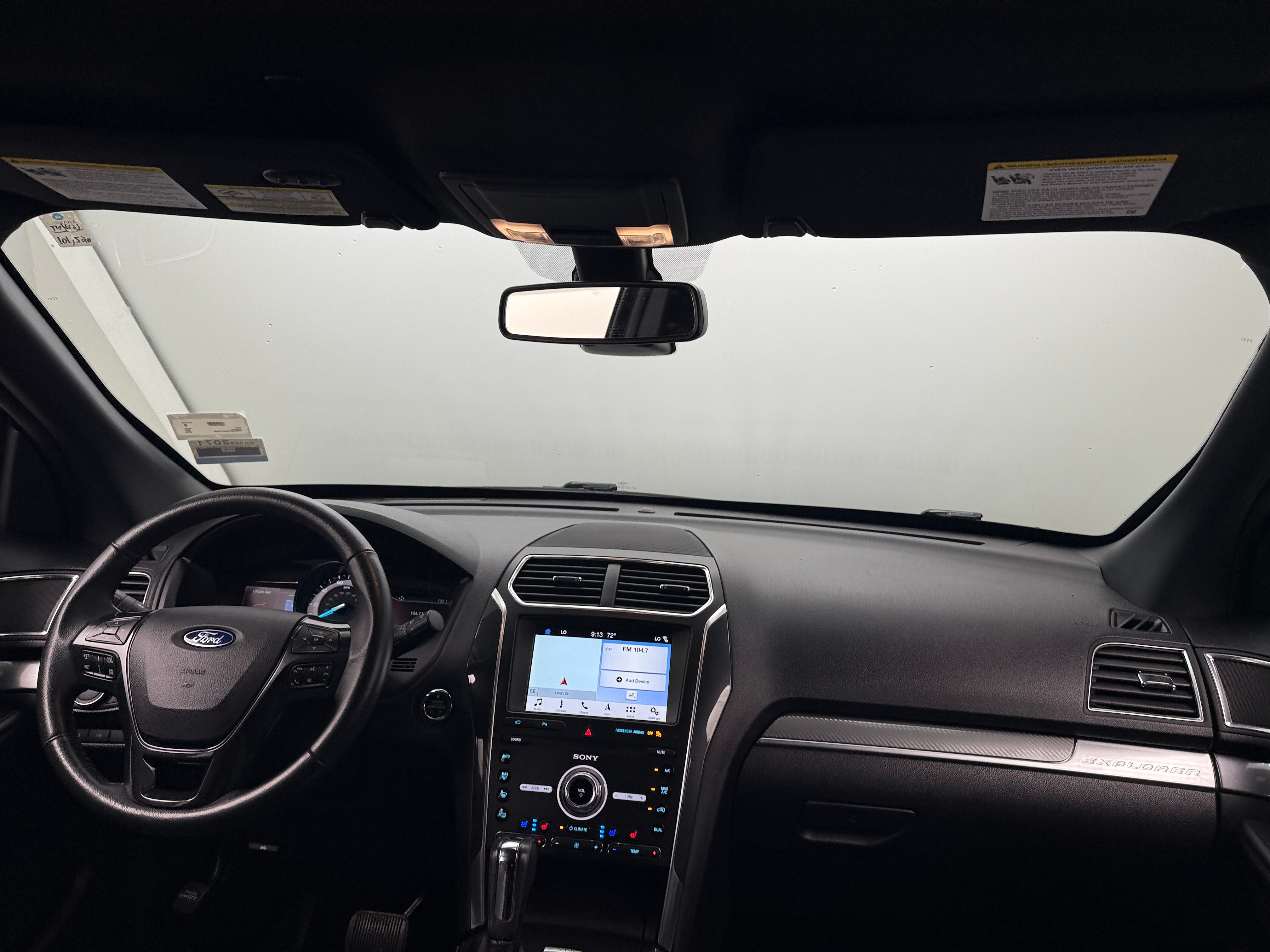 2019 Ford Explorer Sport 2