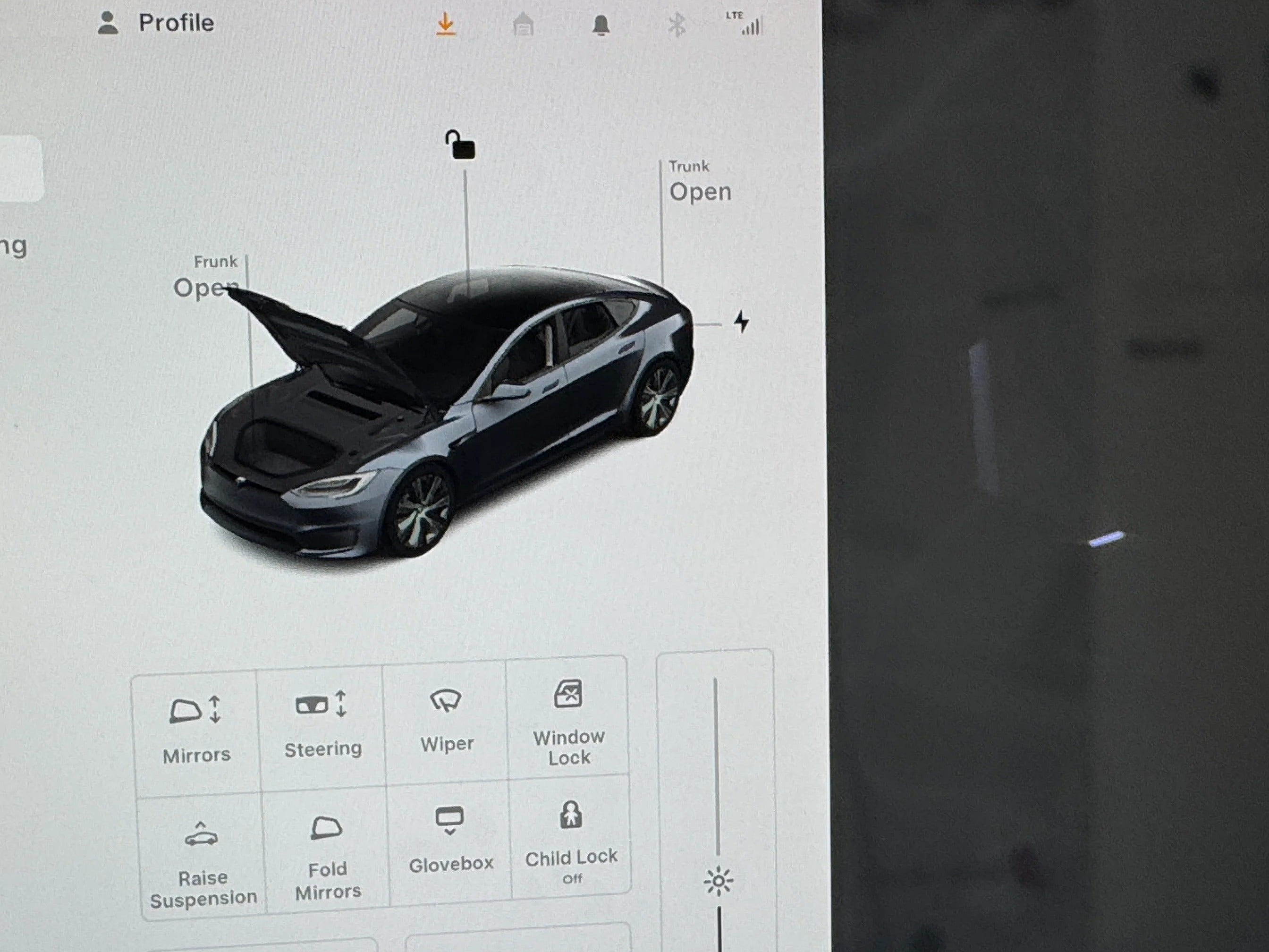 2022 Tesla Model S Long Range 3