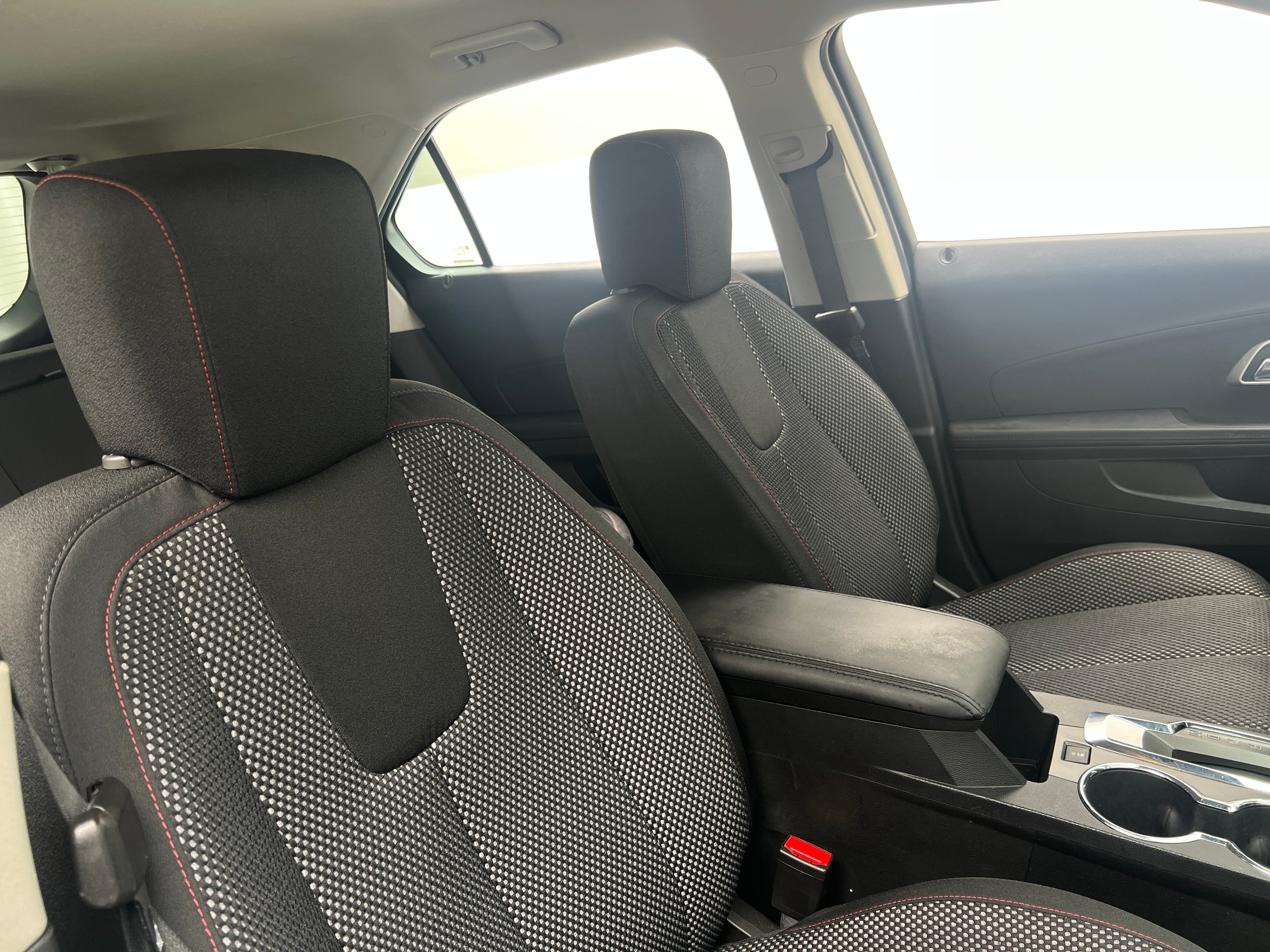 2016 Chevrolet Equinox LS 2