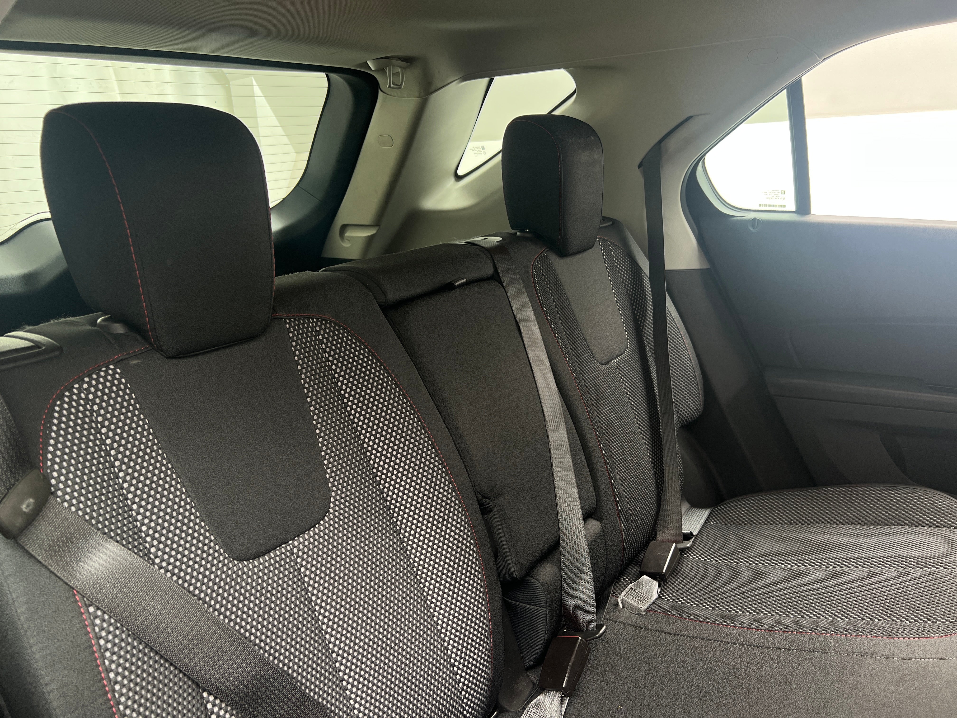 2016 Chevrolet Equinox LS 6
