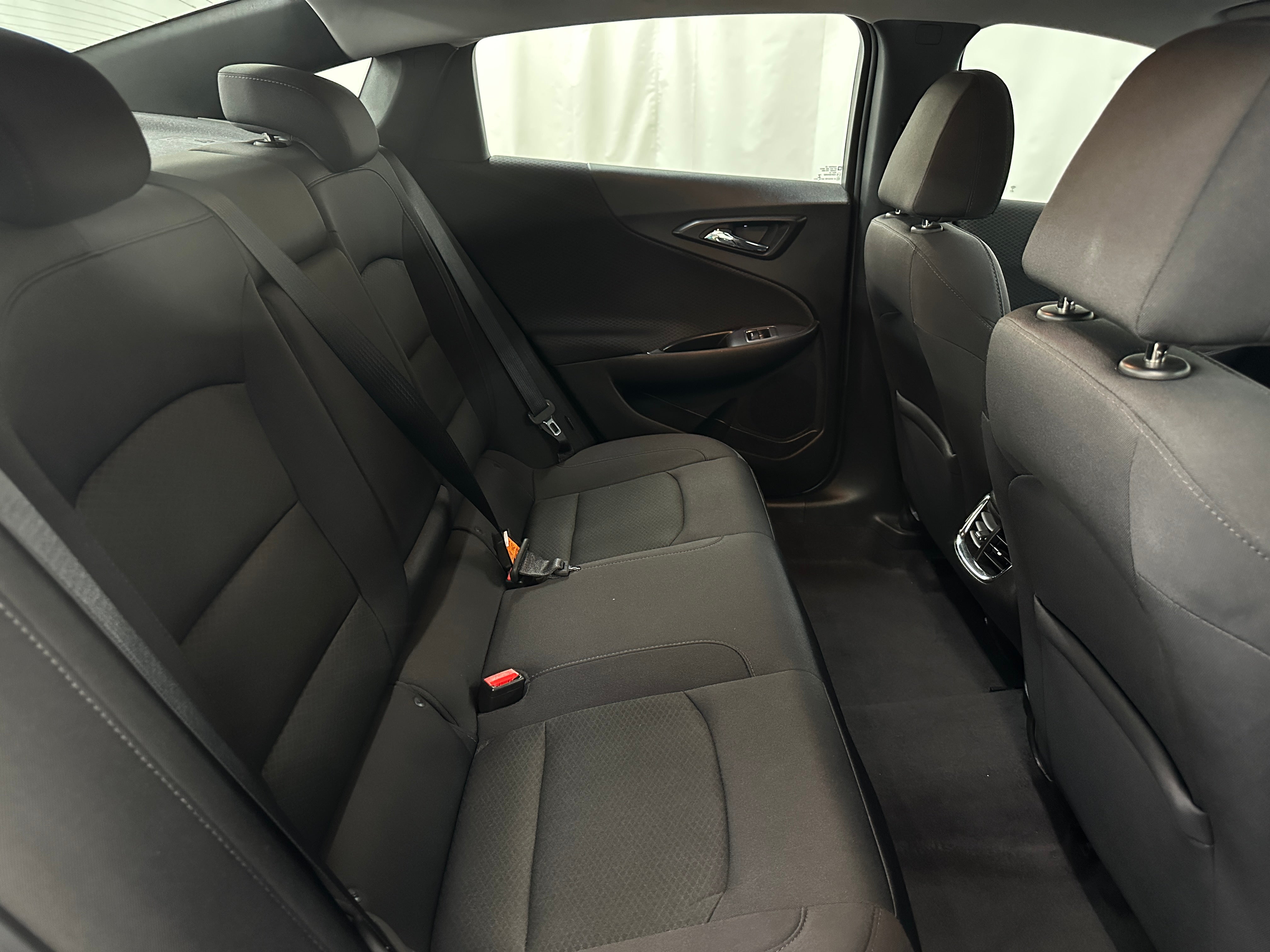 2017 Chevrolet Malibu LT 6