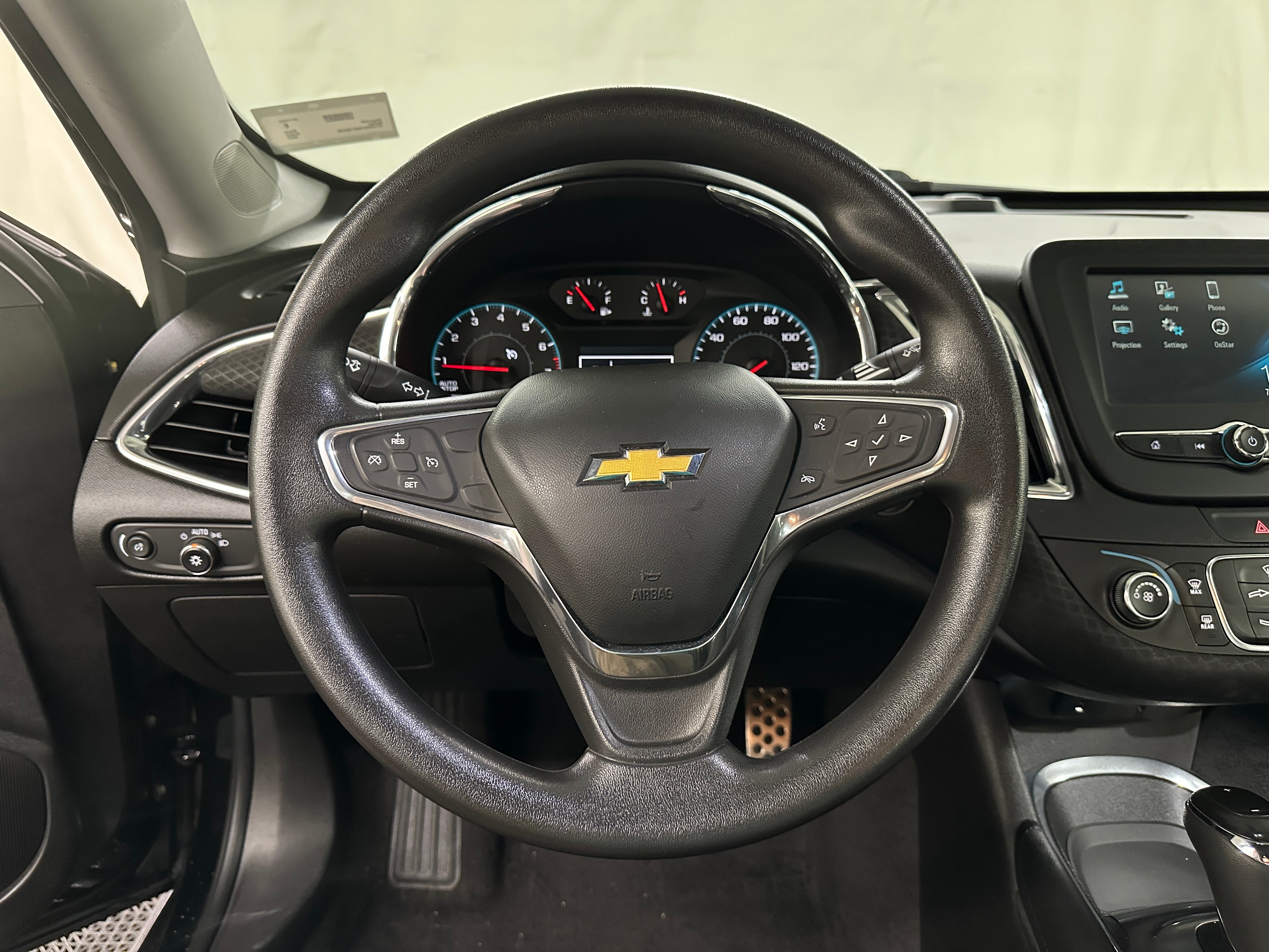 2017 Chevrolet Malibu LT 5
