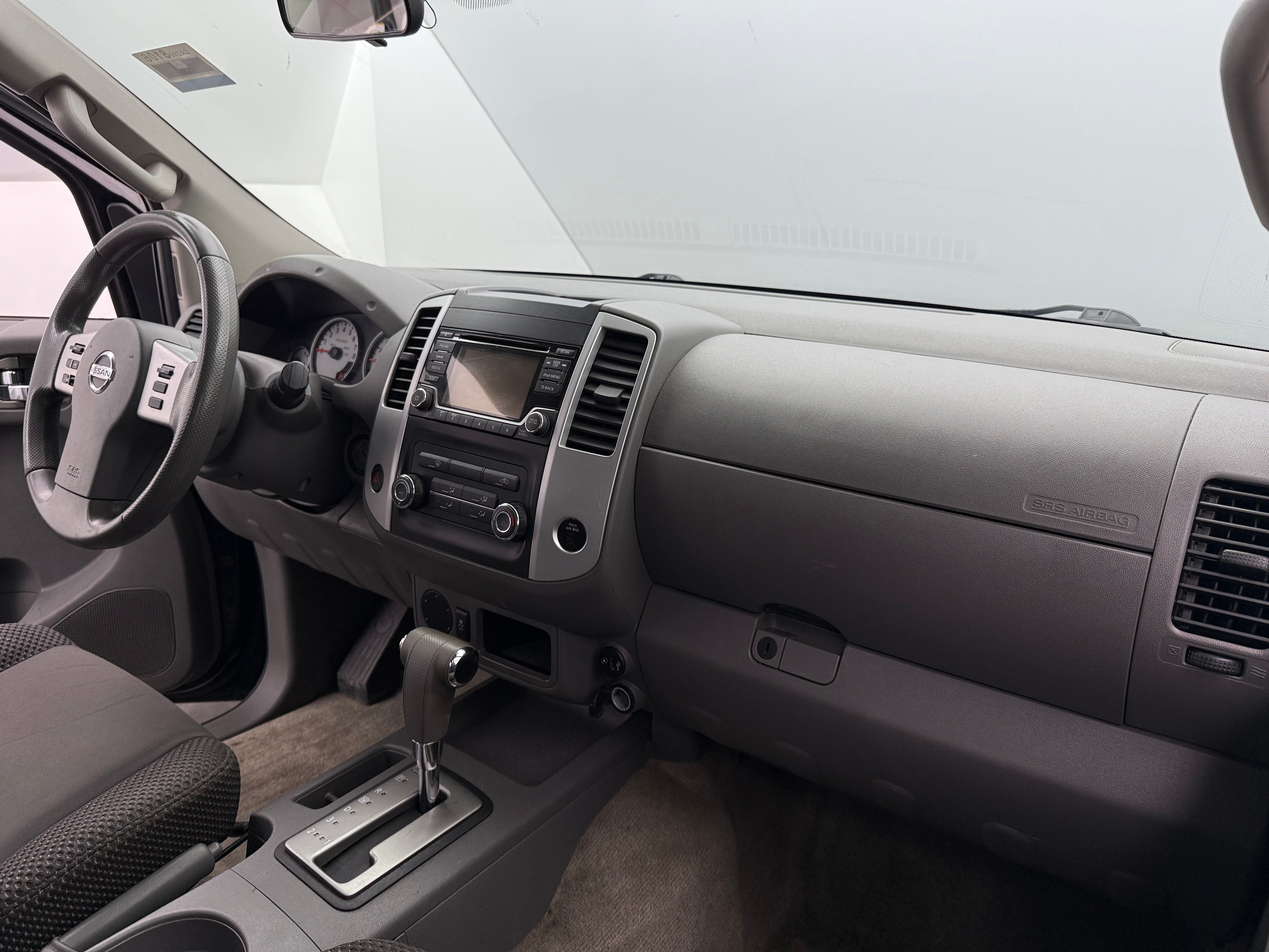 2017 Nissan Frontier Desert Runner 3