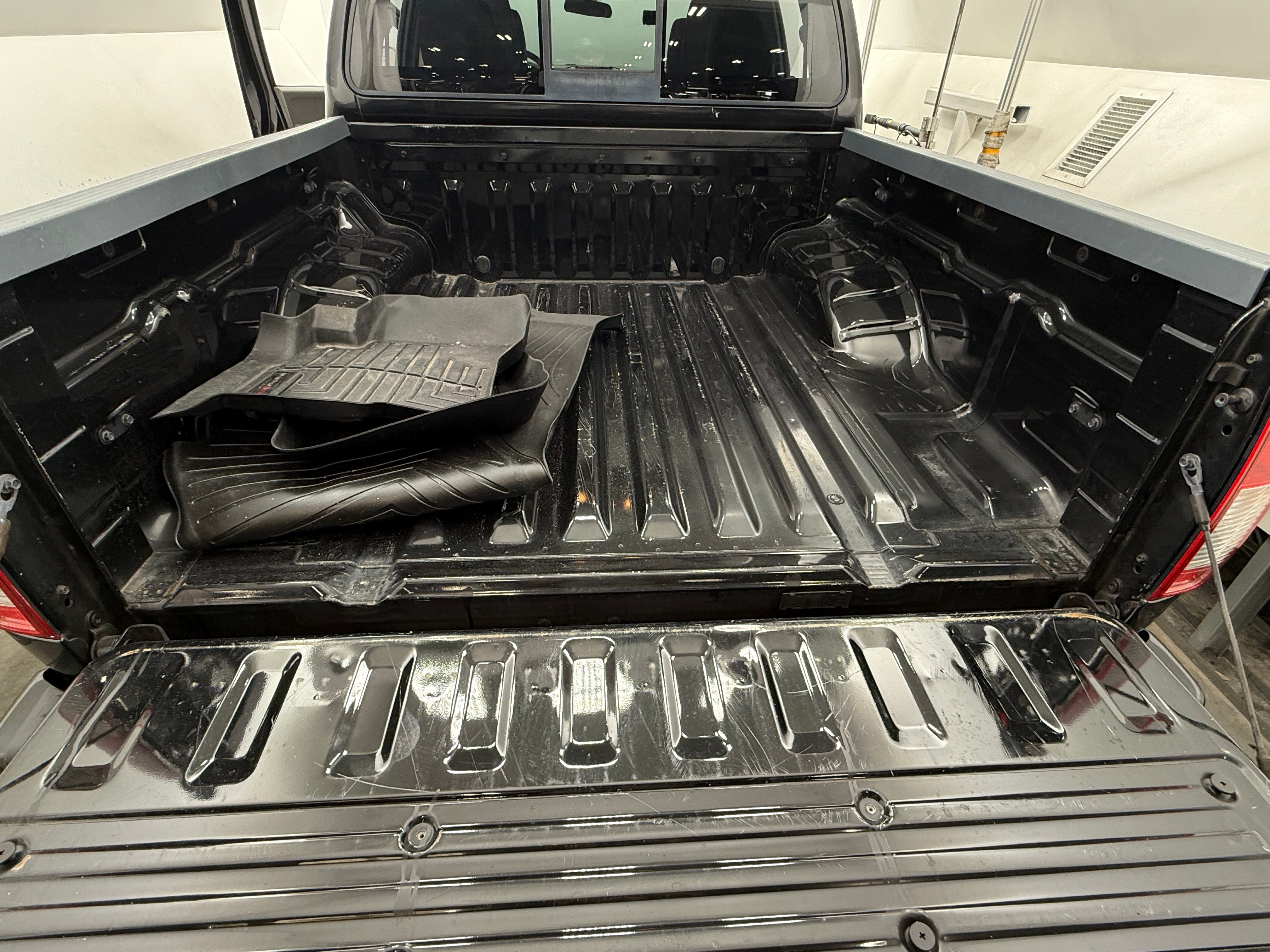 2017 Nissan Frontier Desert Runner 7
