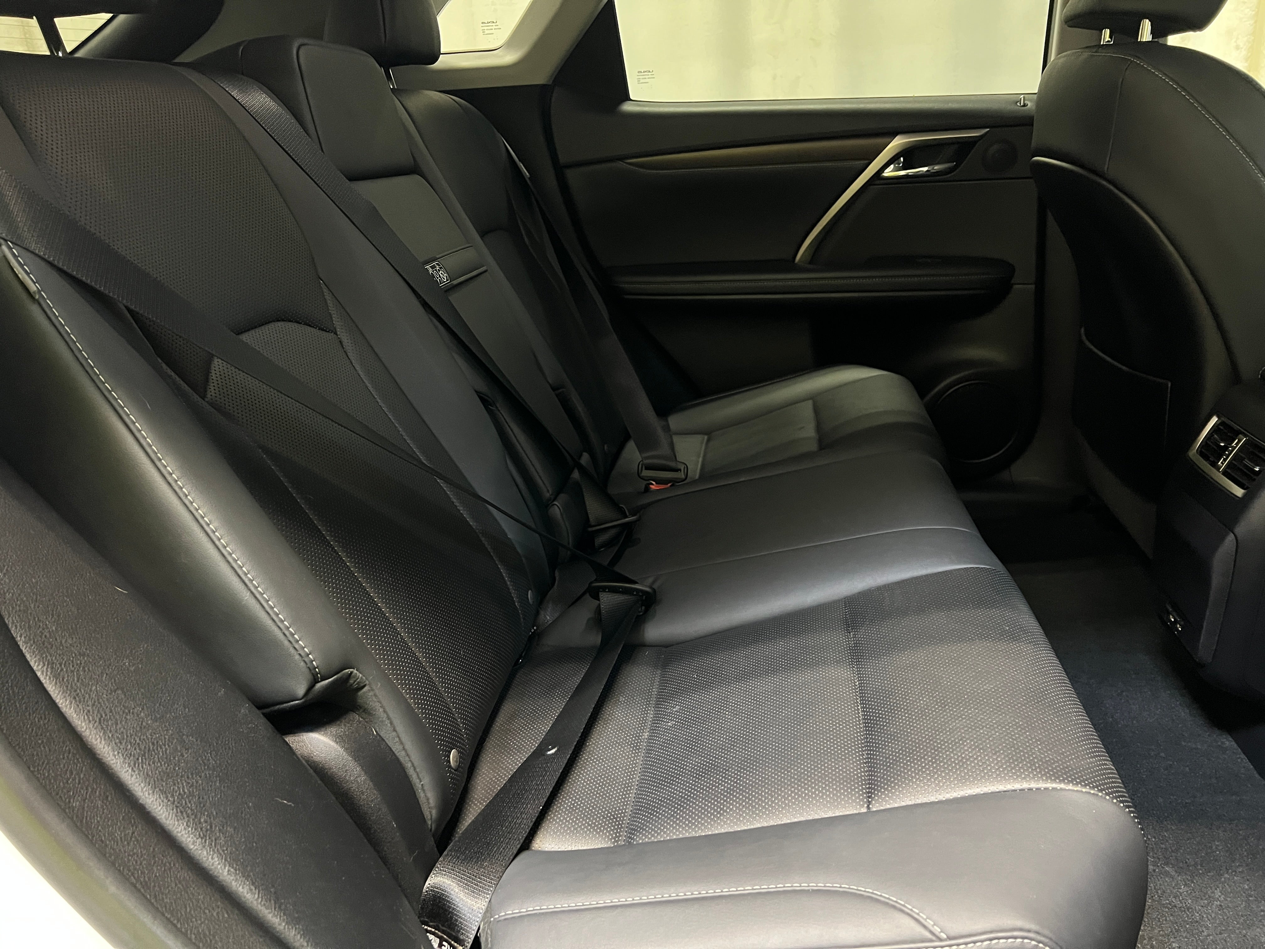 2022 Lexus RX 350 5