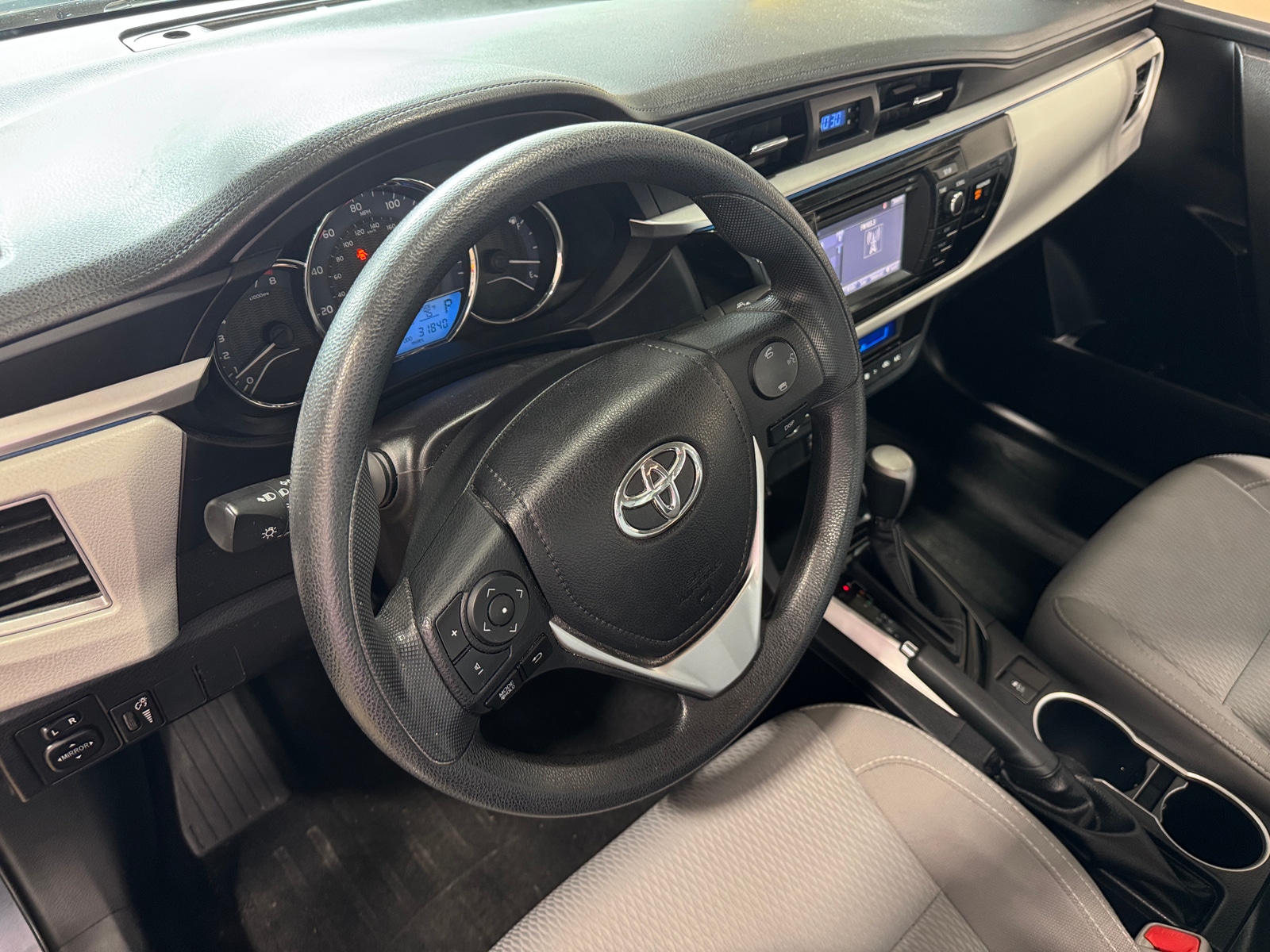 Thumbnail: 2016 Toyota Corolla - 3