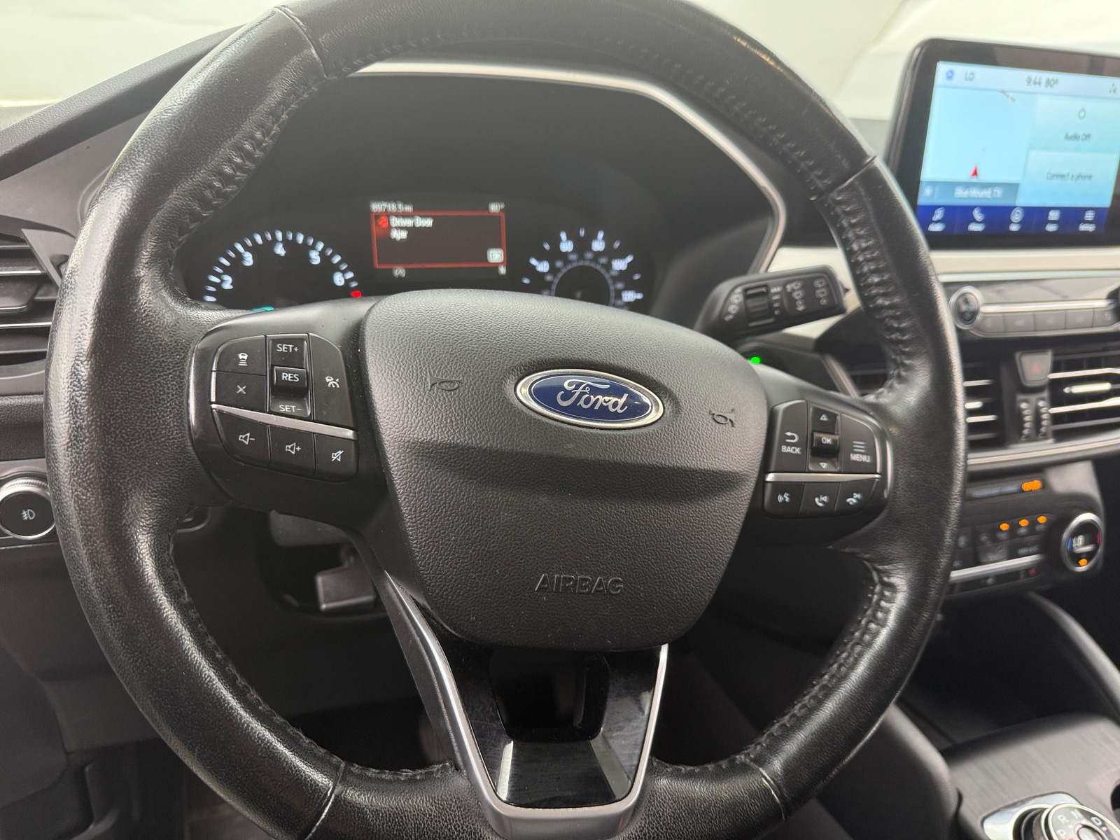 Thumbnail: 2020 Ford Escape - 4