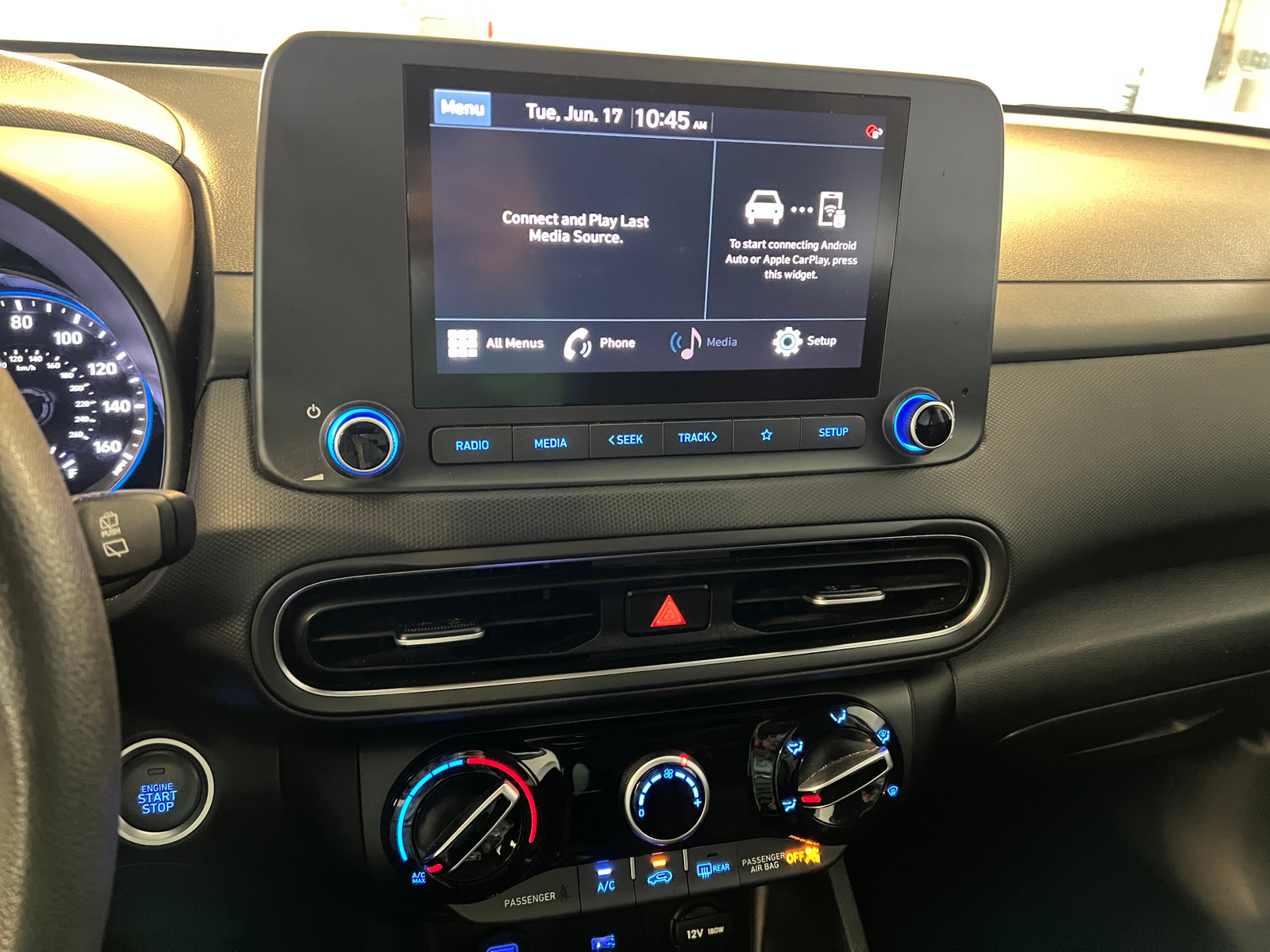 Thumbnail: 2023 Hyundai Kona - 4