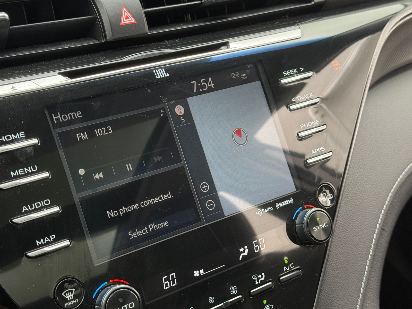 Thumbnail: 2020 Toyota Camry - 3
