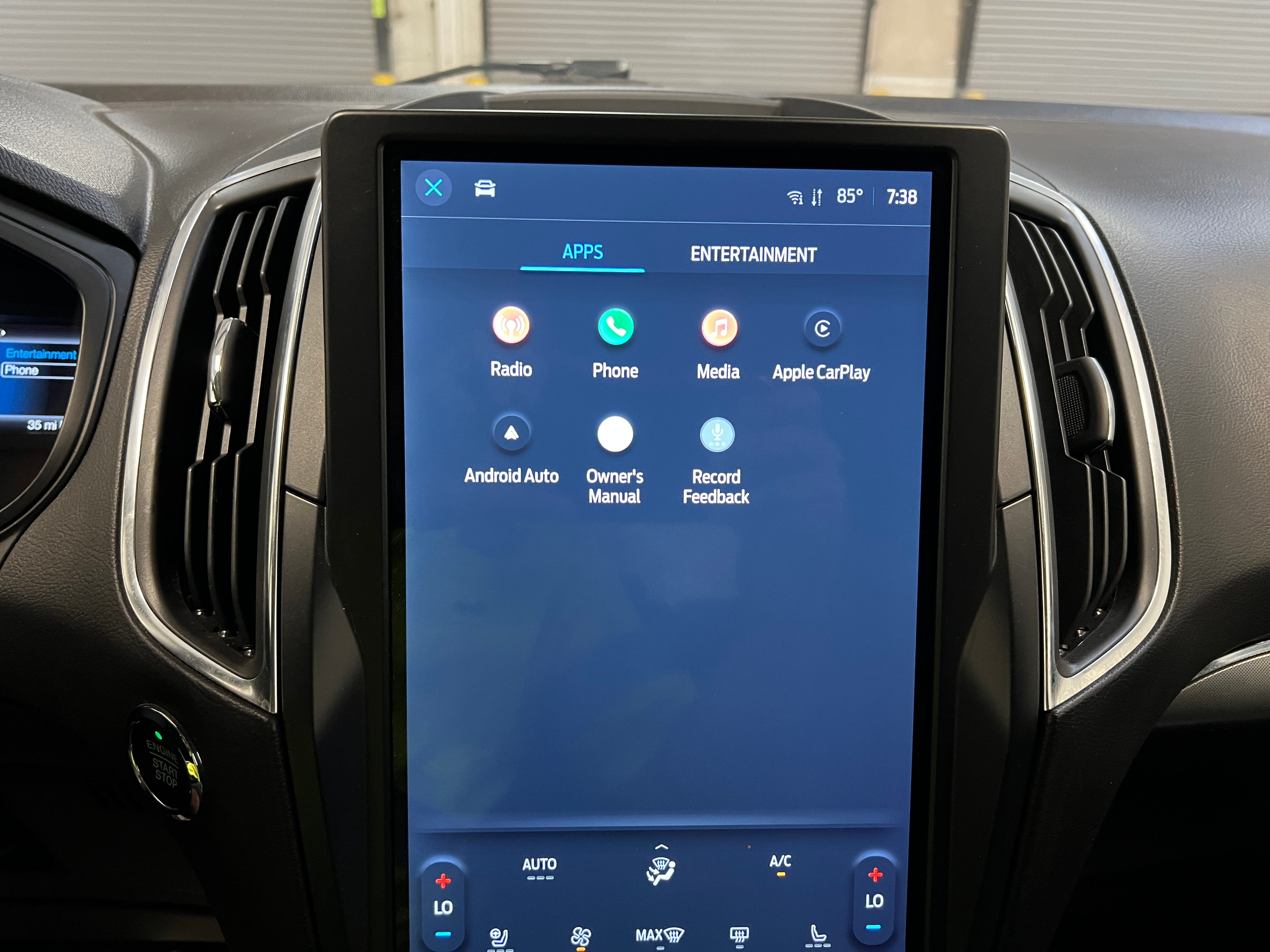 2024 Ford Edge Titanium 3