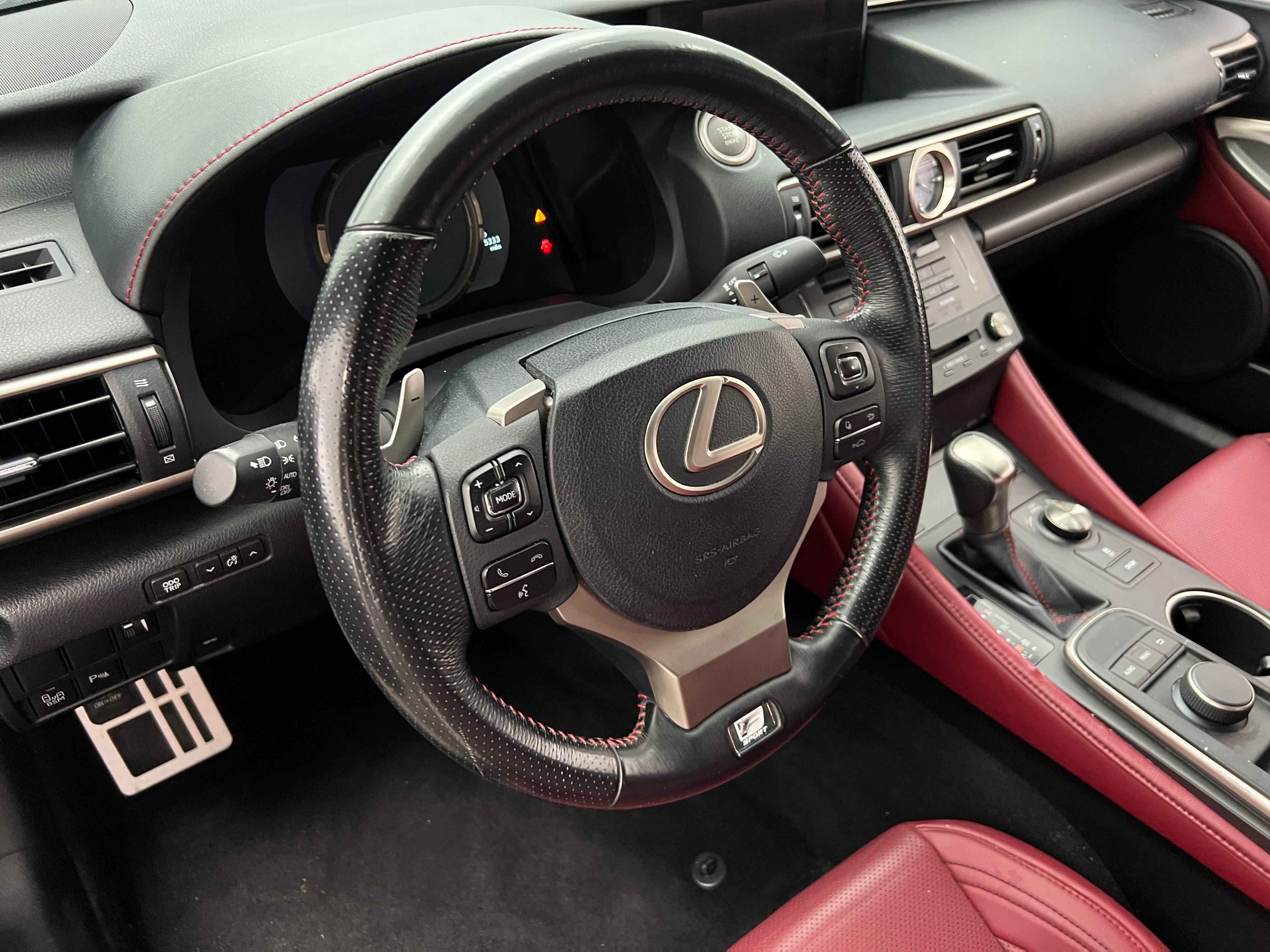 2017 Lexus RC 200t 4