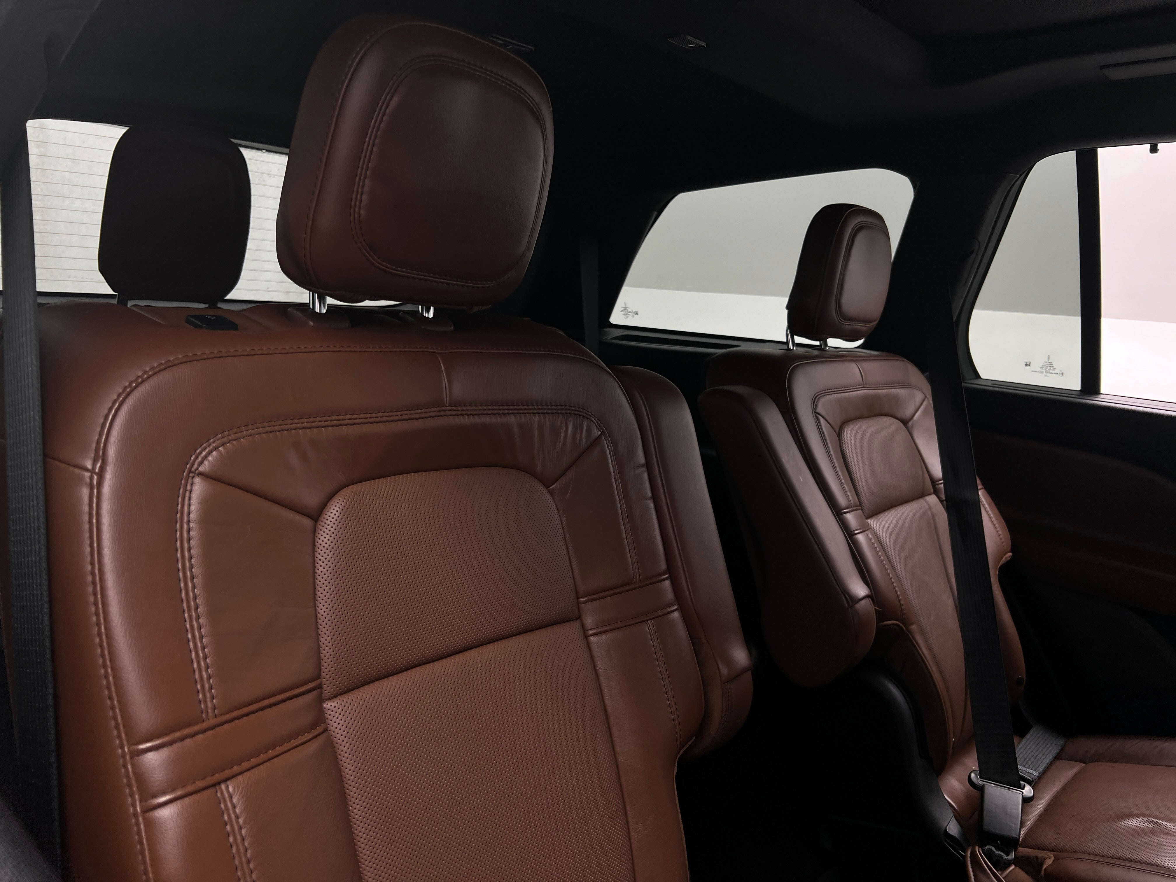 Thumbnail: 2021 Lincoln Aviator - 5