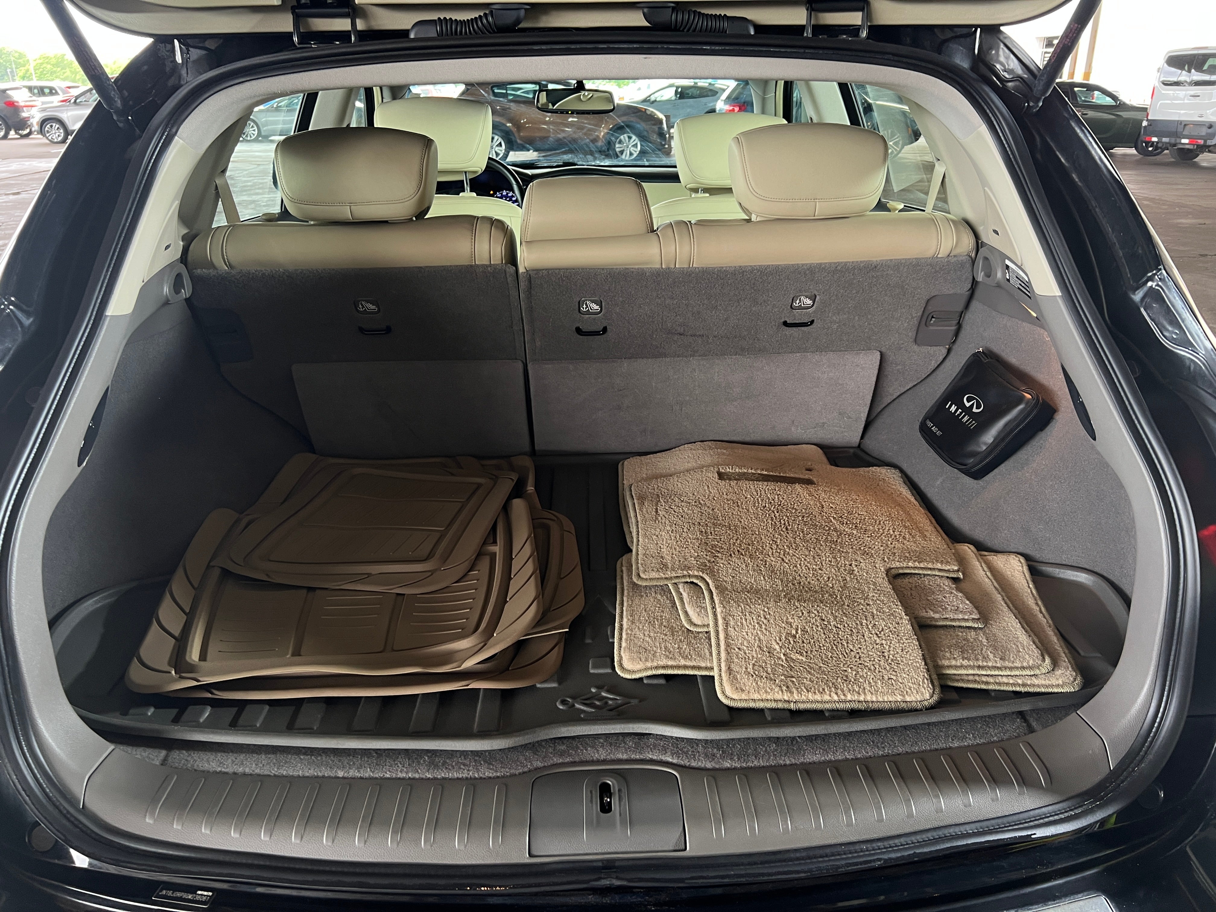 2016 INFINITI QX50 Base 6