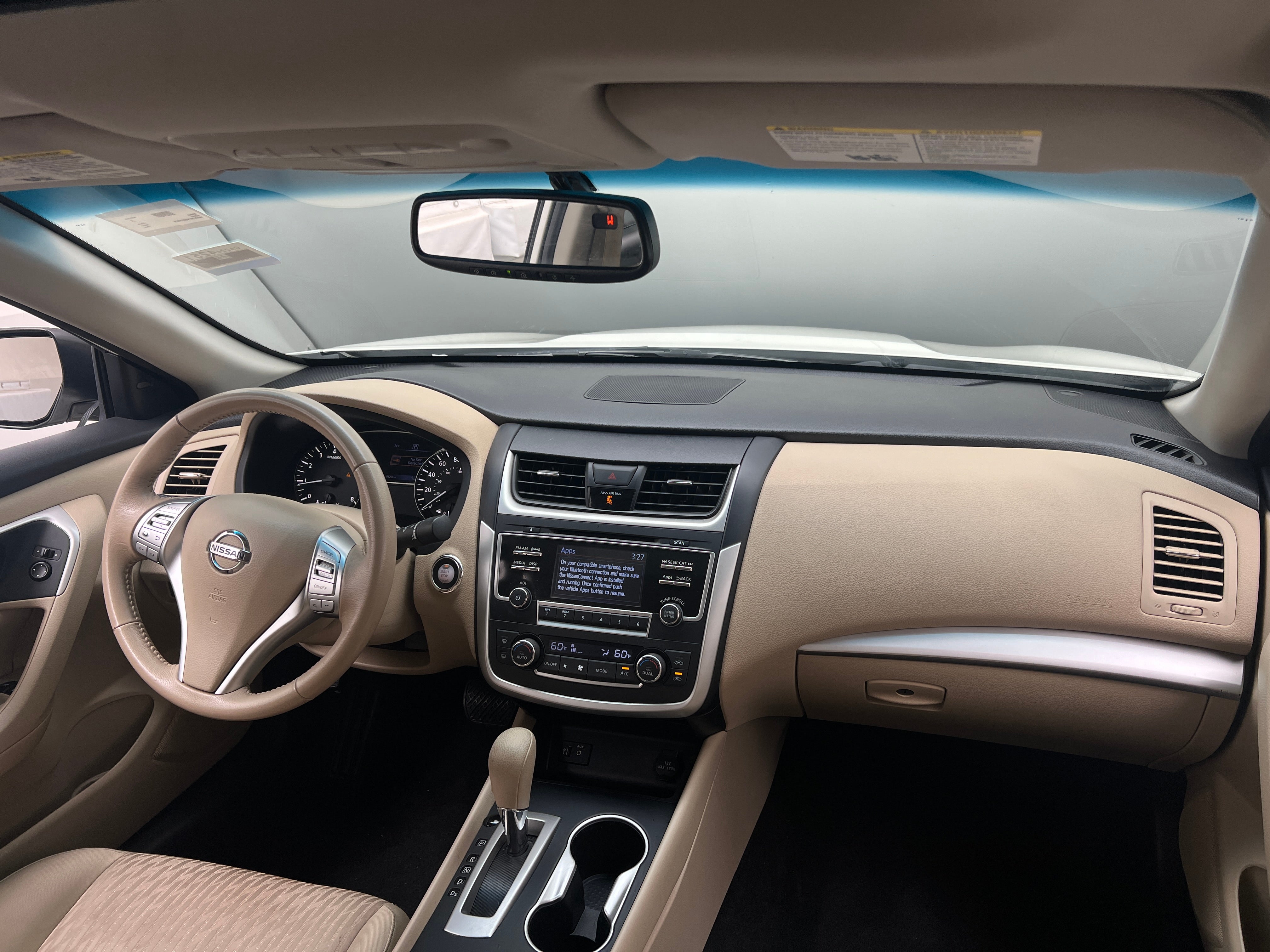 Thumbnail: 2016 Nissan Altima - 3