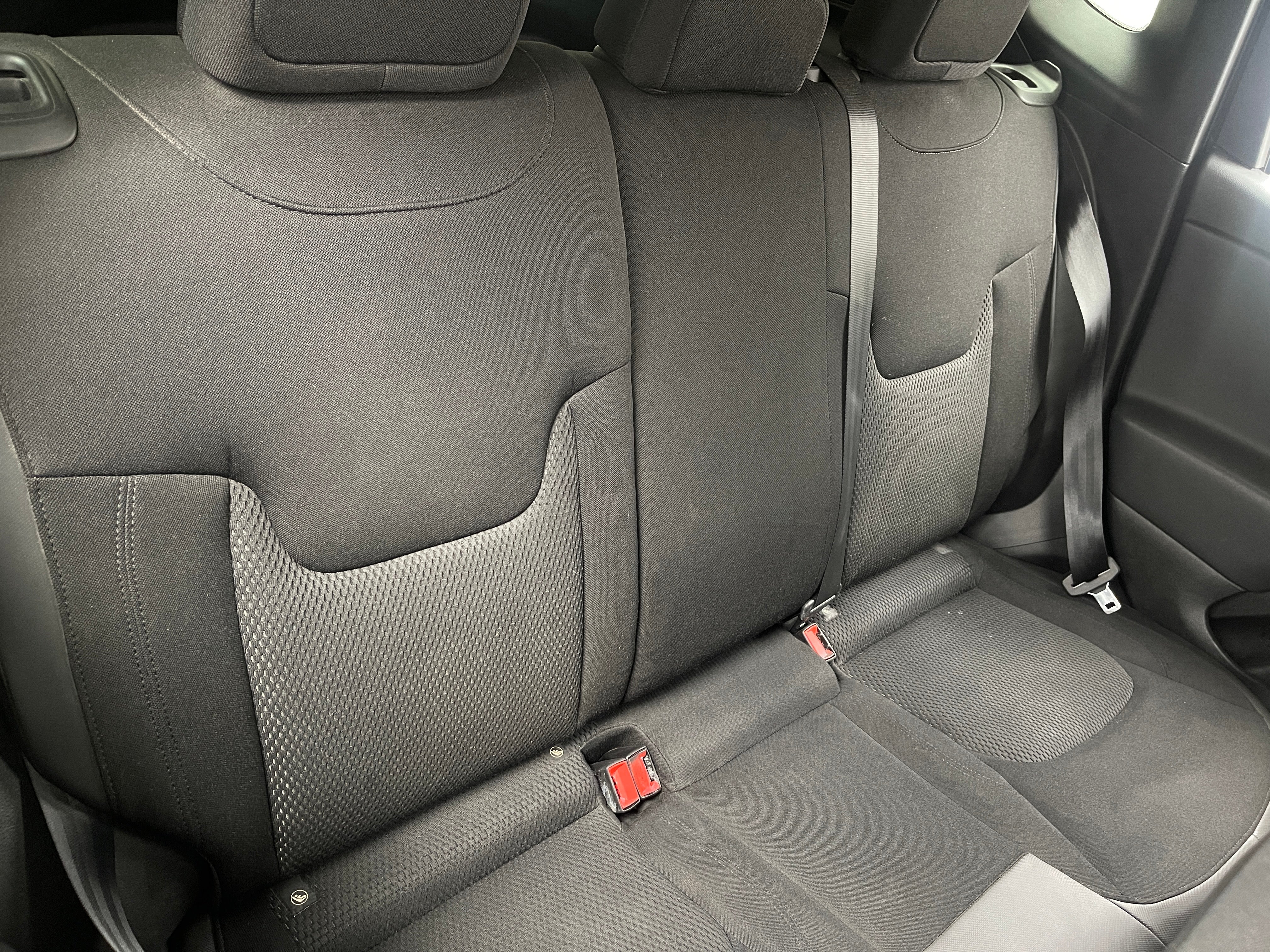 2020 Jeep Renegade Altitude 6