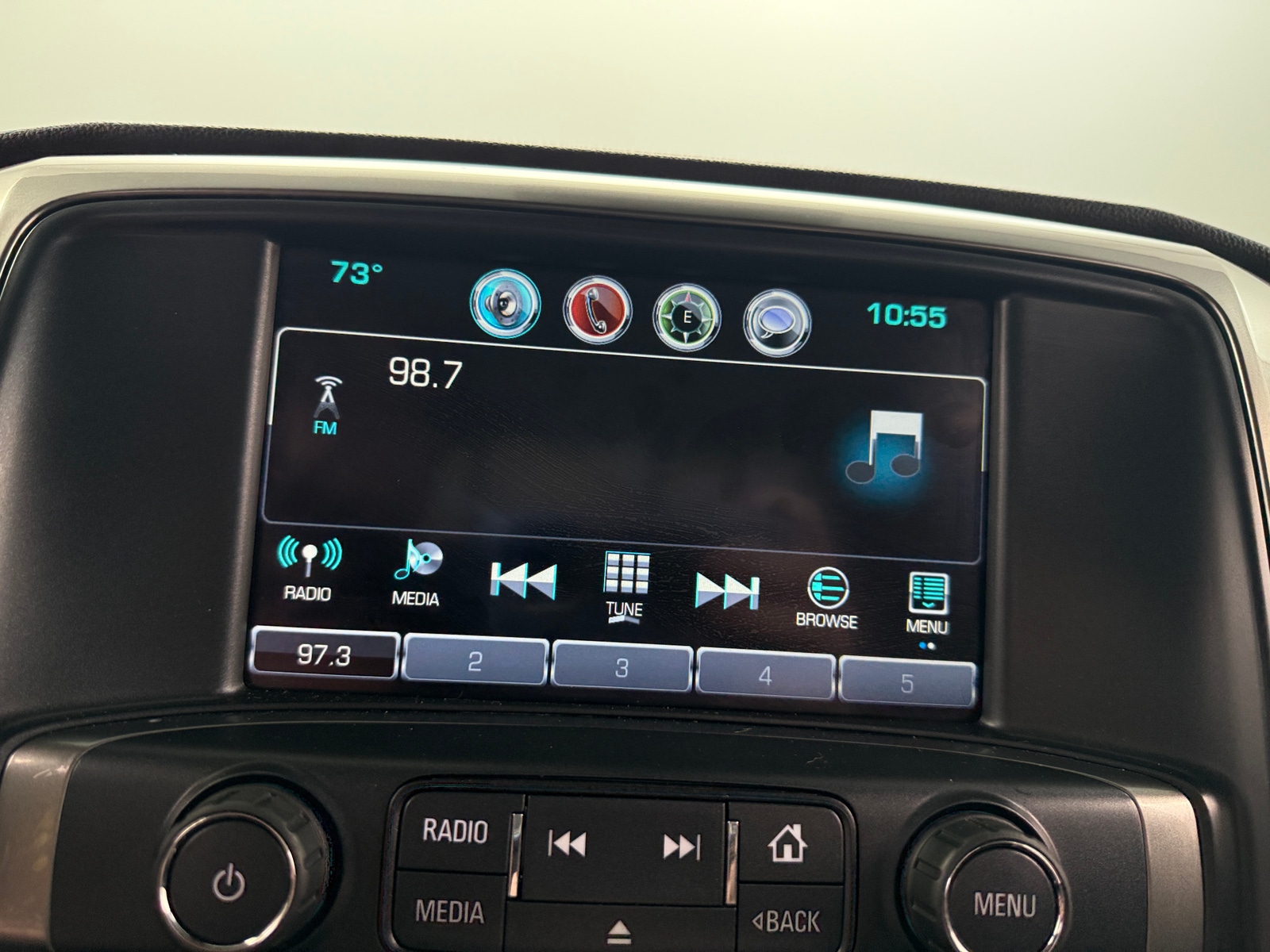Thumbnail: 2017 Chevrolet Silverado 1500 - 3