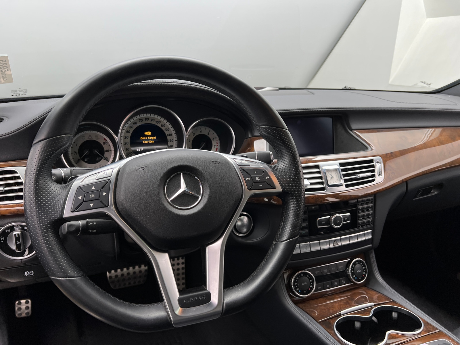 Thumbnail: 2013 Mercedes-Benz CLS - 4
