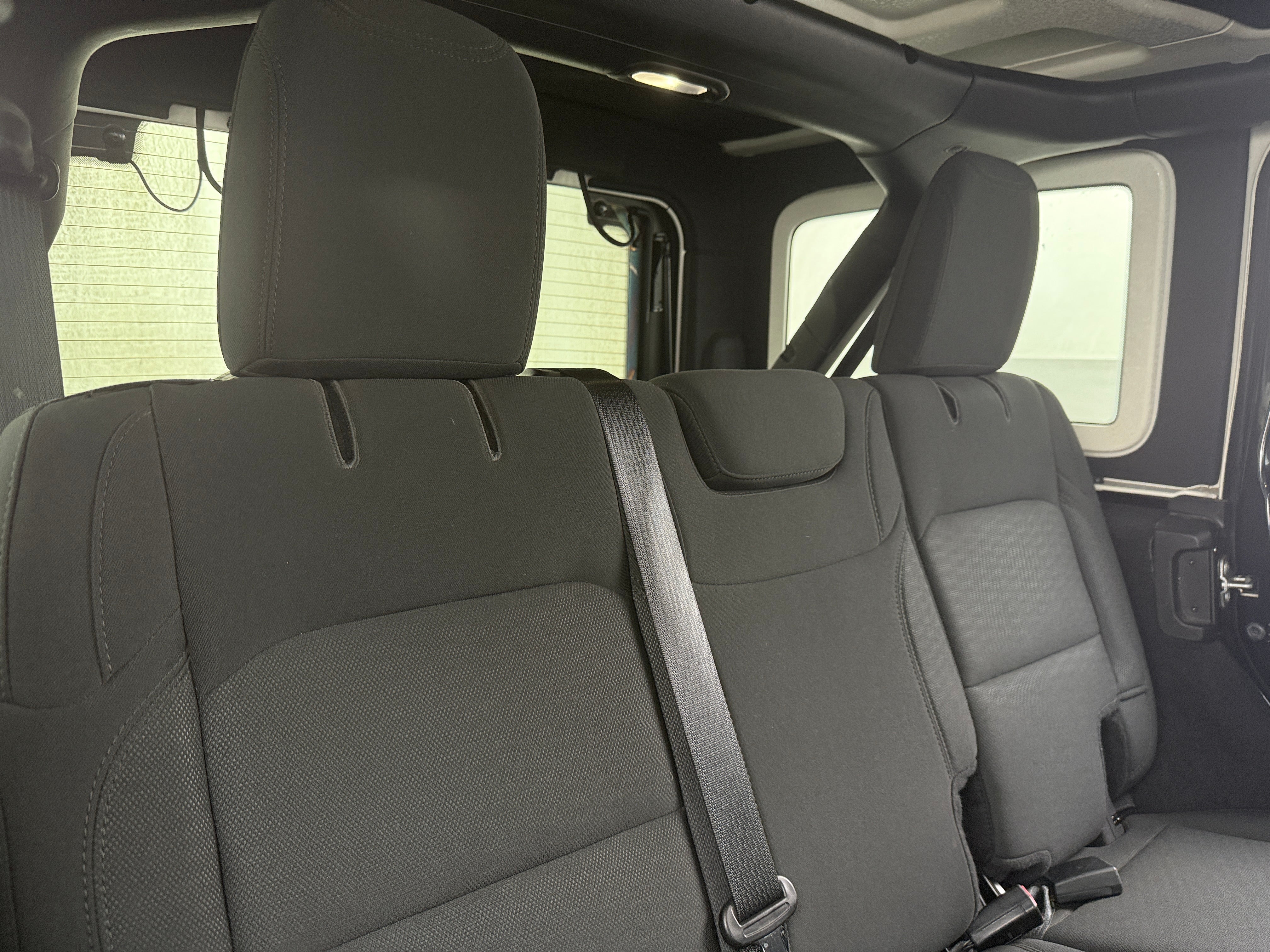 2019 Jeep Wrangler Unlimited Sport S 6
