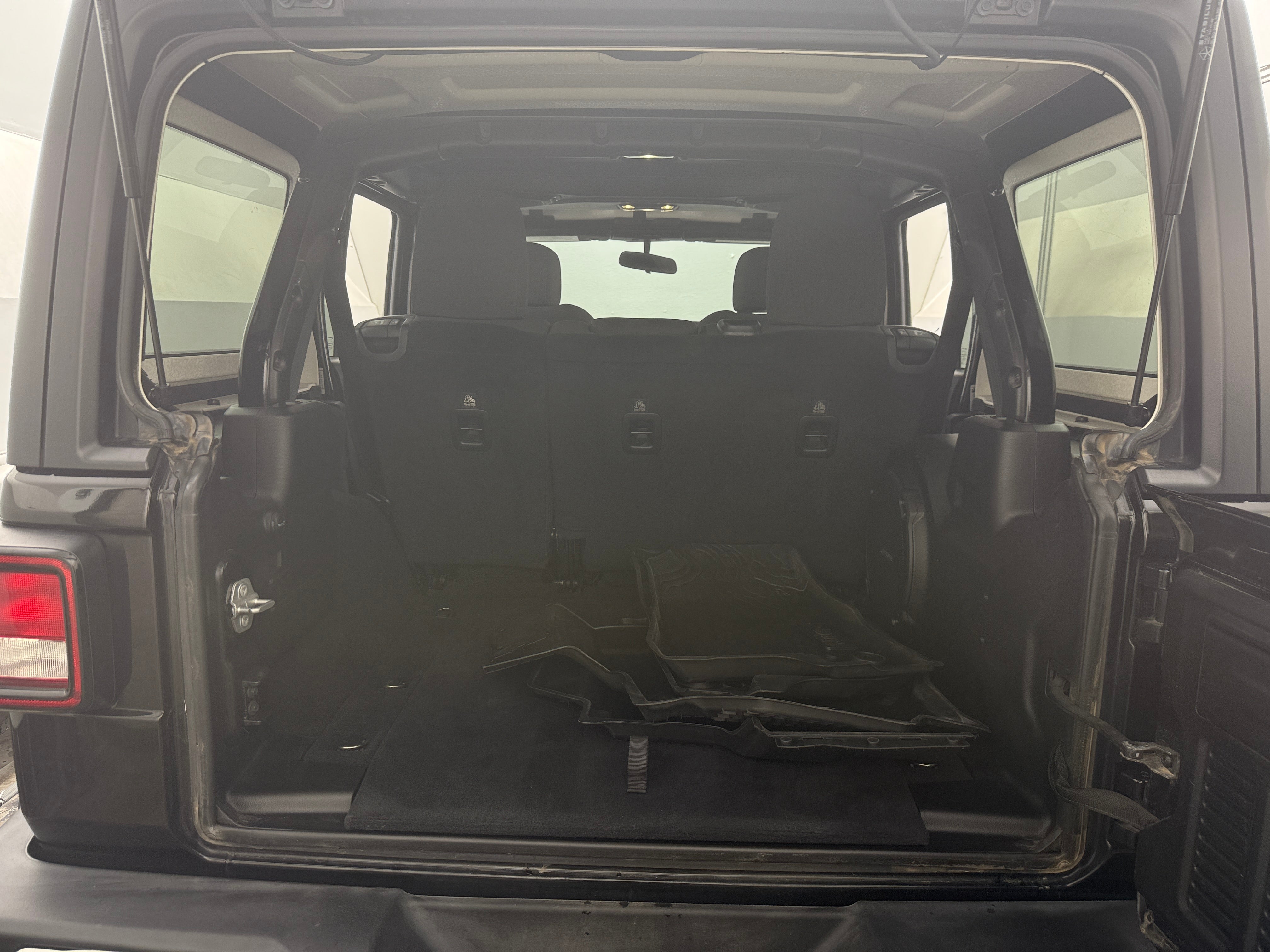 2019 Jeep Wrangler Unlimited Sport S 7