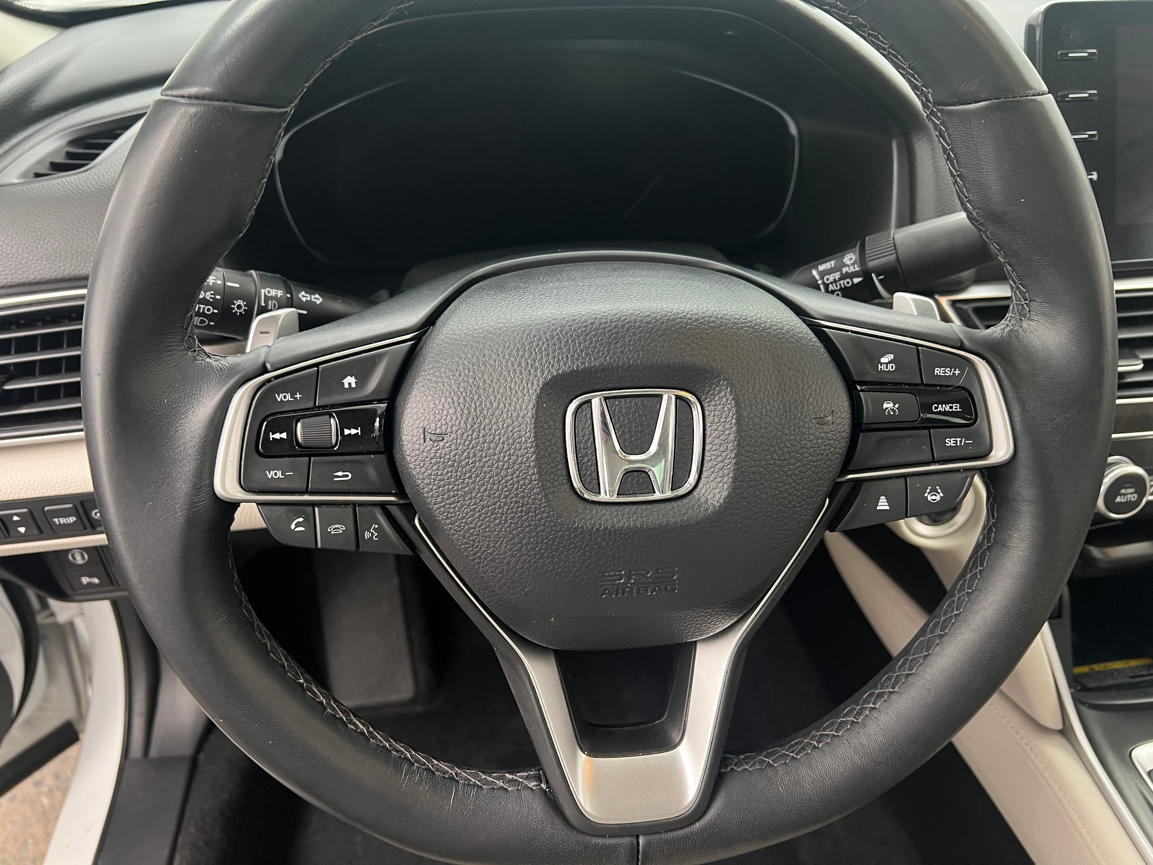 2022 Honda Accord Touring 4