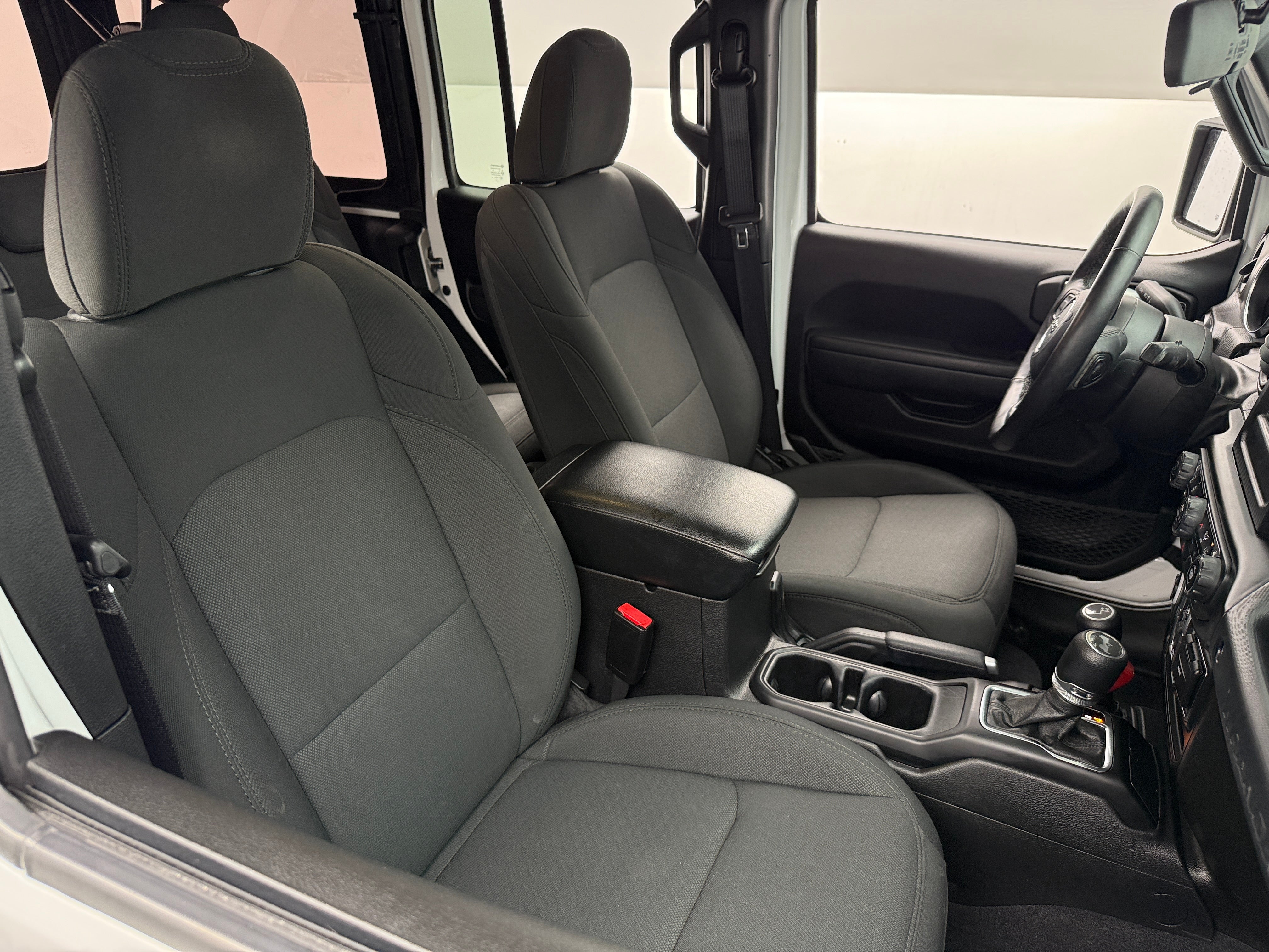 Thumbnail: 2022 Jeep Wrangler - 2