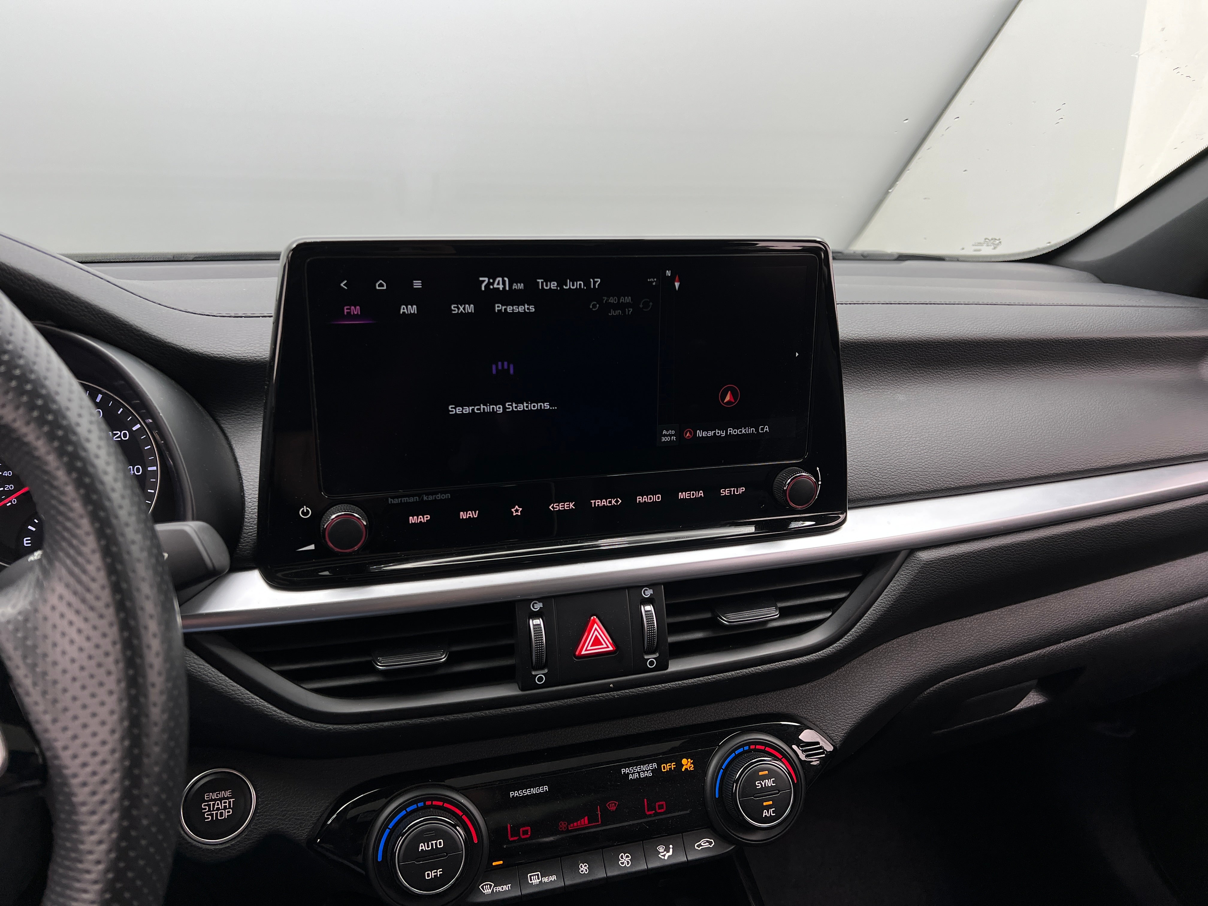 Thumbnail: 2024 Kia Forte - 3