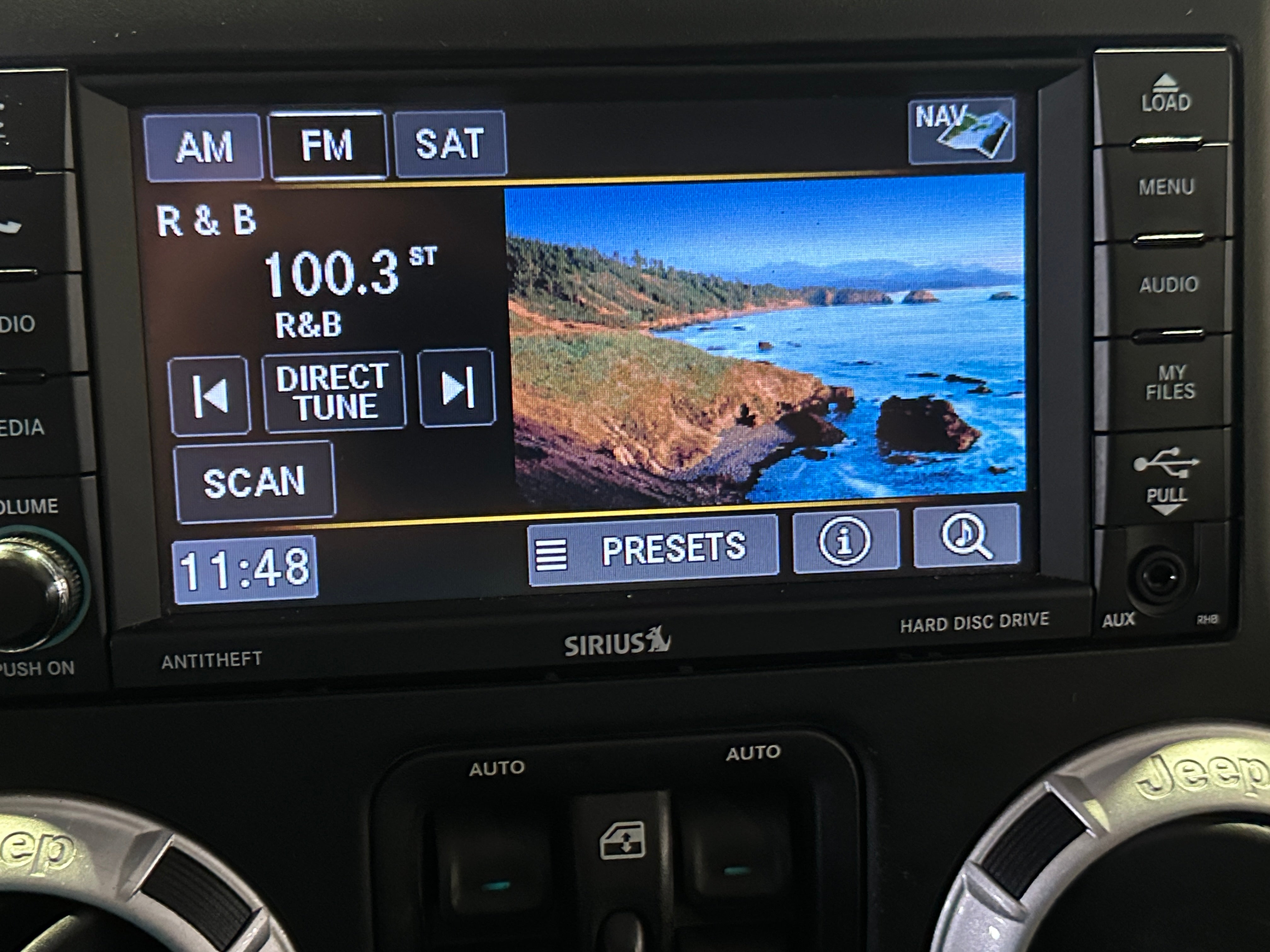 2014 Jeep Wrangler Unlimited Rubicon 3