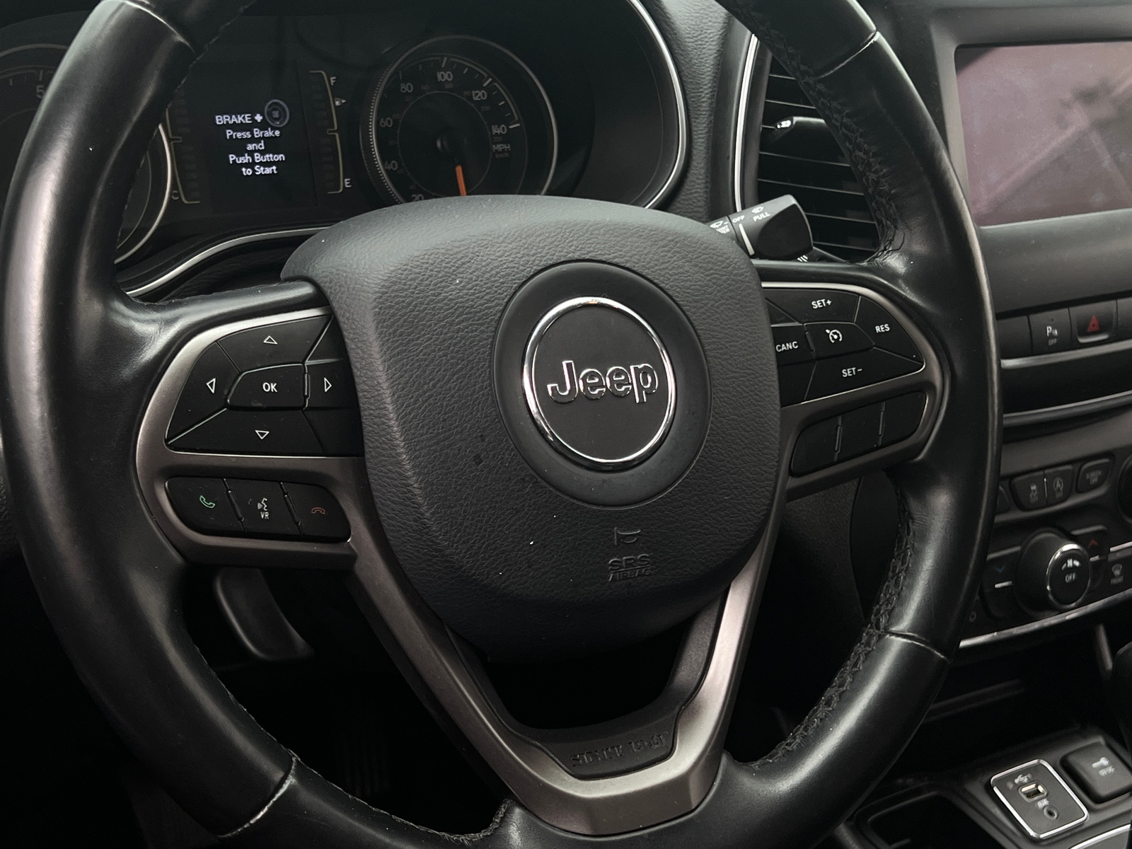 Thumbnail: 2020 Jeep Cherokee - 5