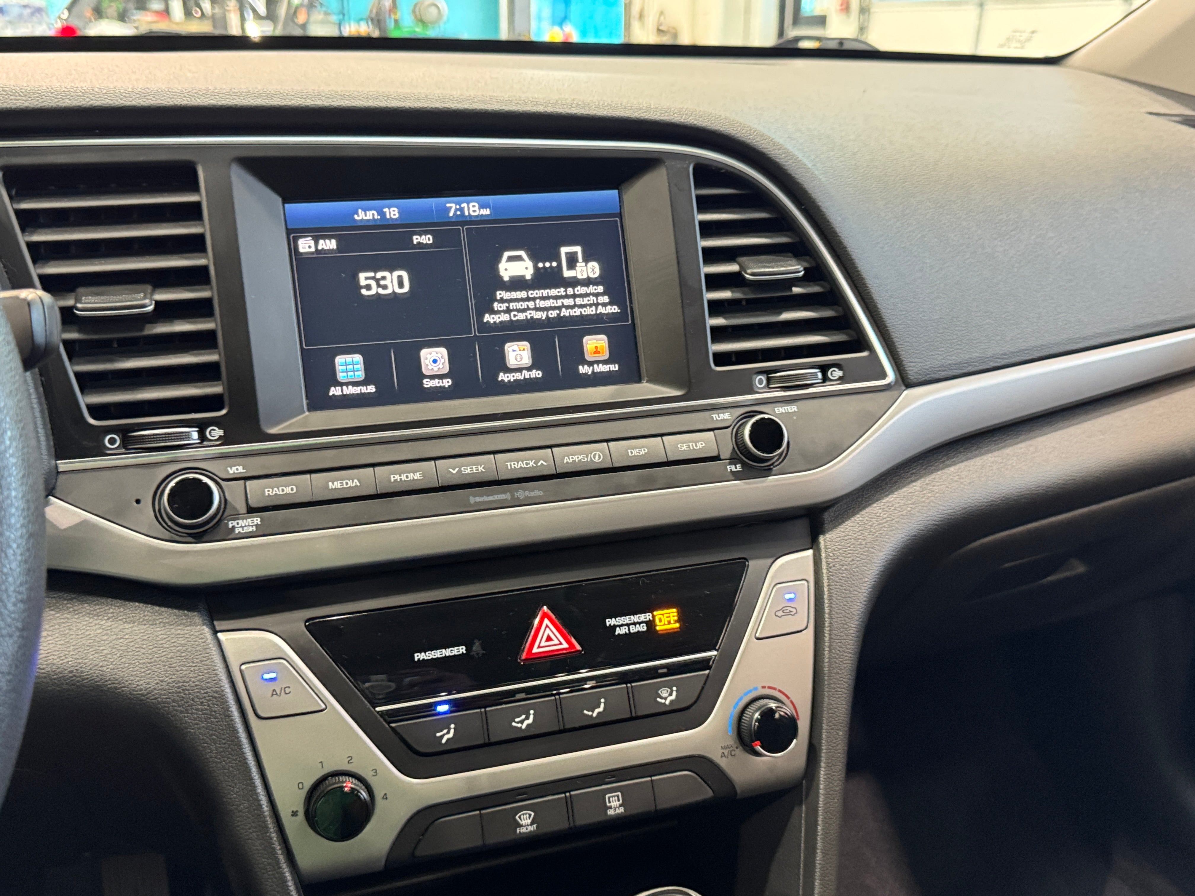 Thumbnail: 2018 Hyundai Elantra - 4