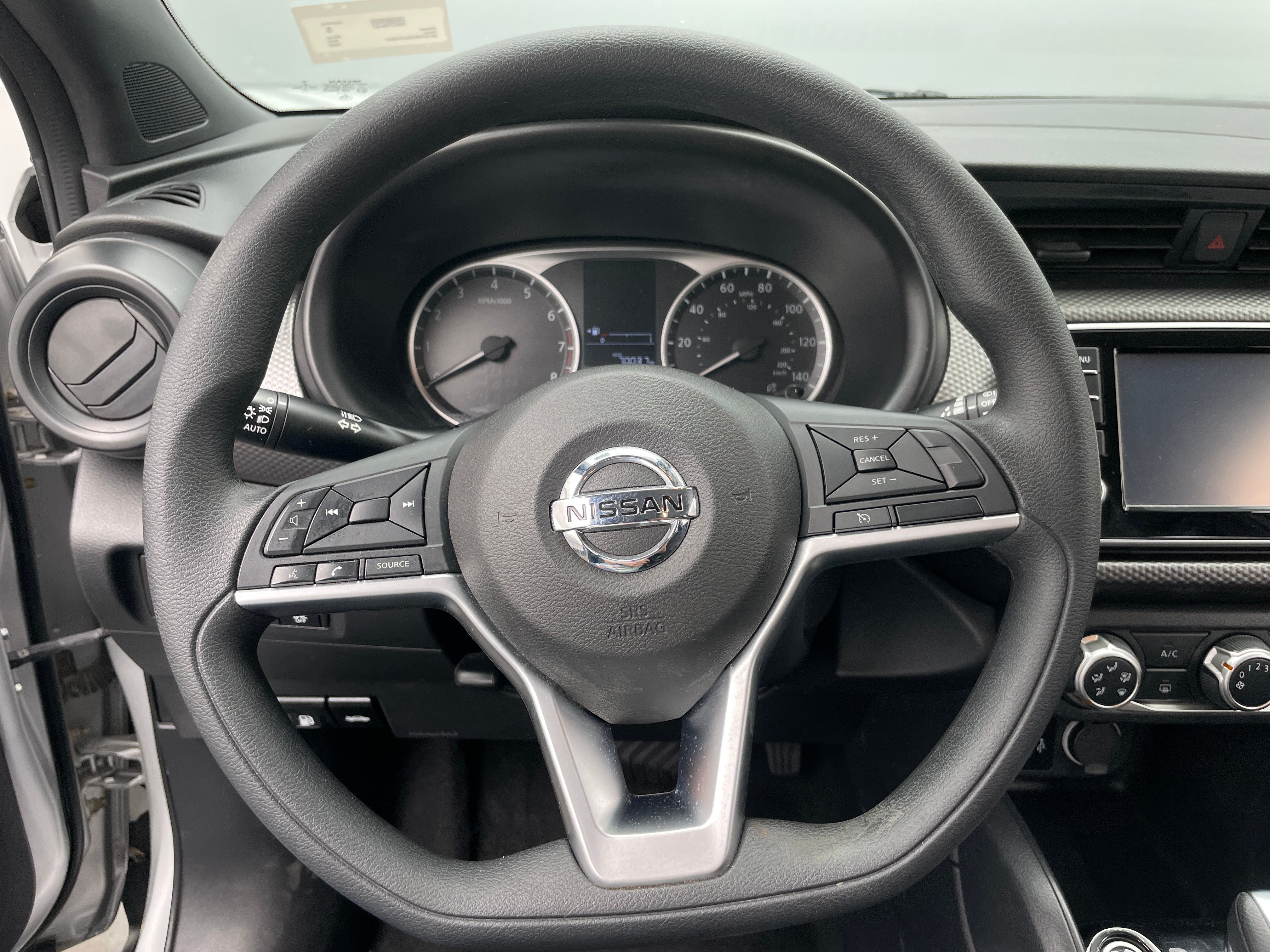2020 Nissan Kicks S 5