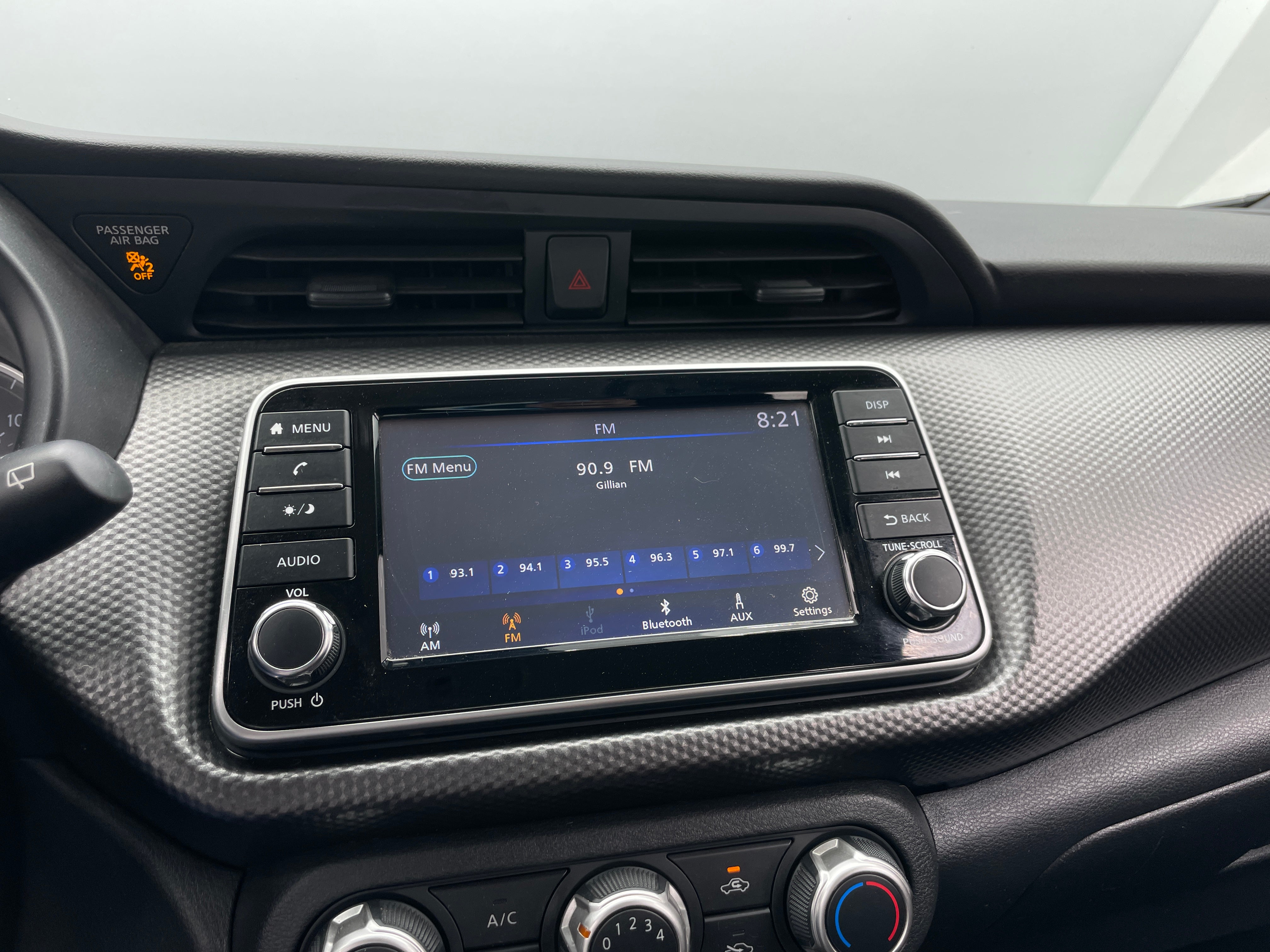 2020 Nissan Kicks S 4