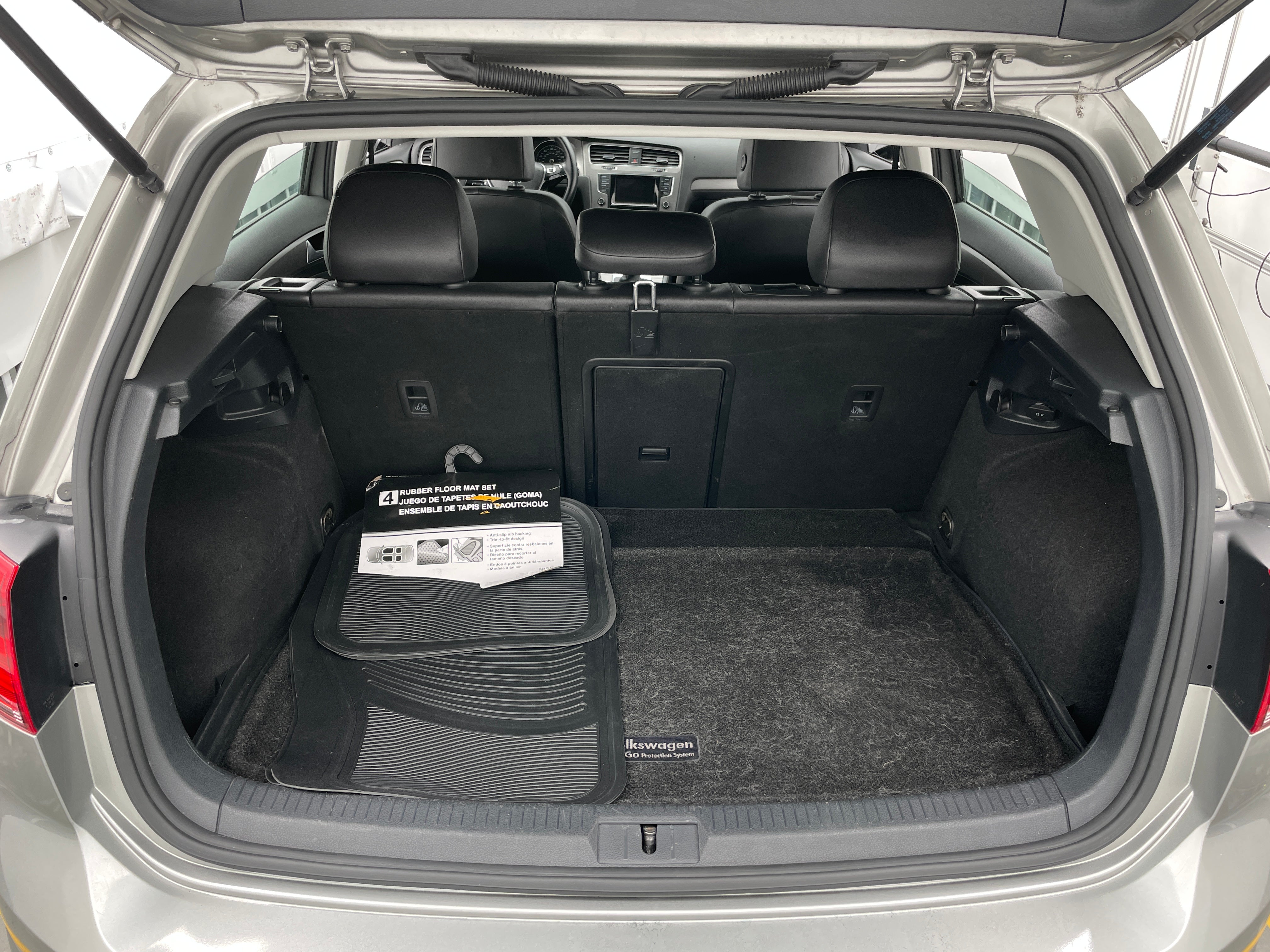 2015 Volkswagen Golf SE 6