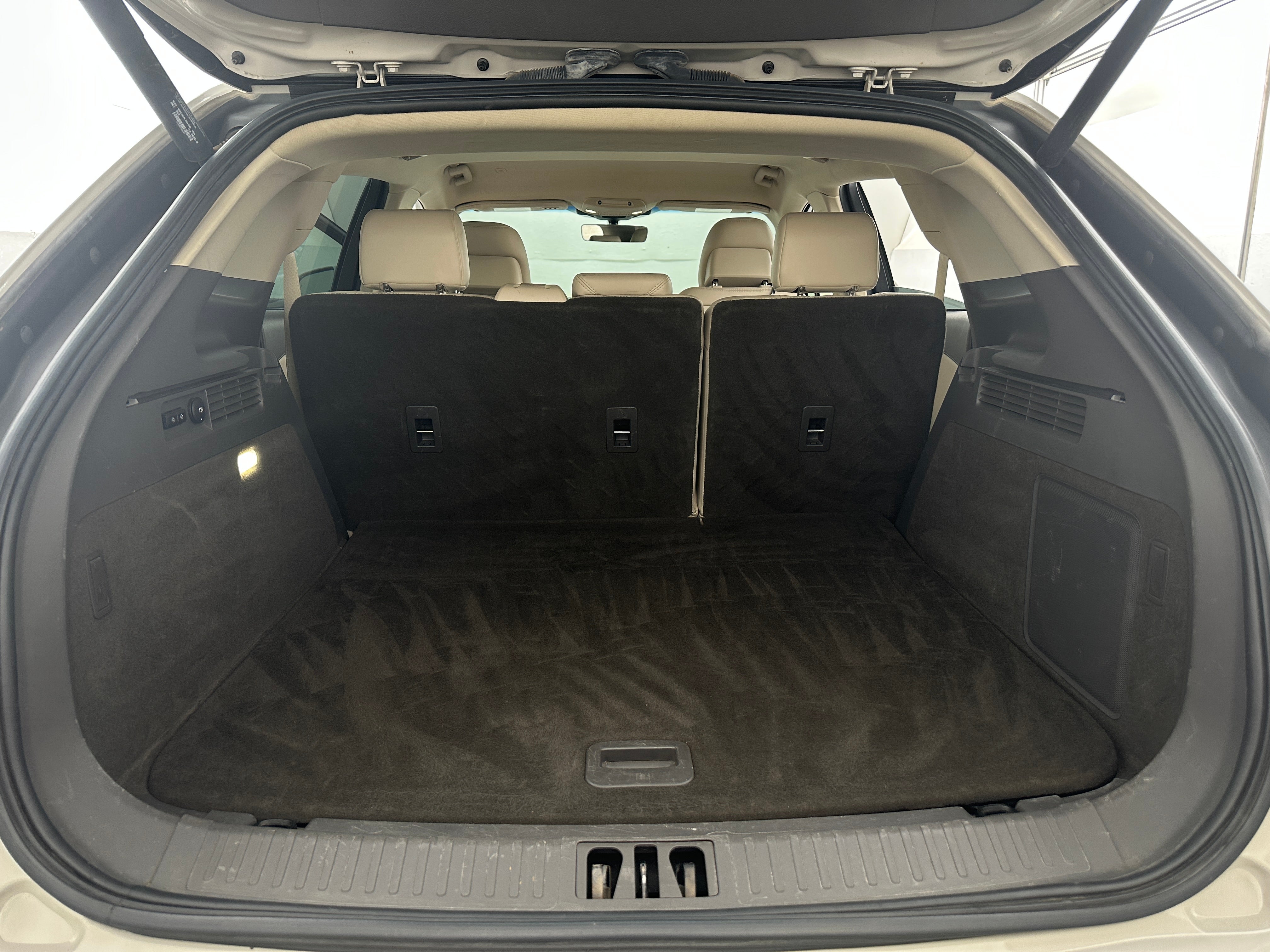 2019 Lincoln Nautilus Select 6