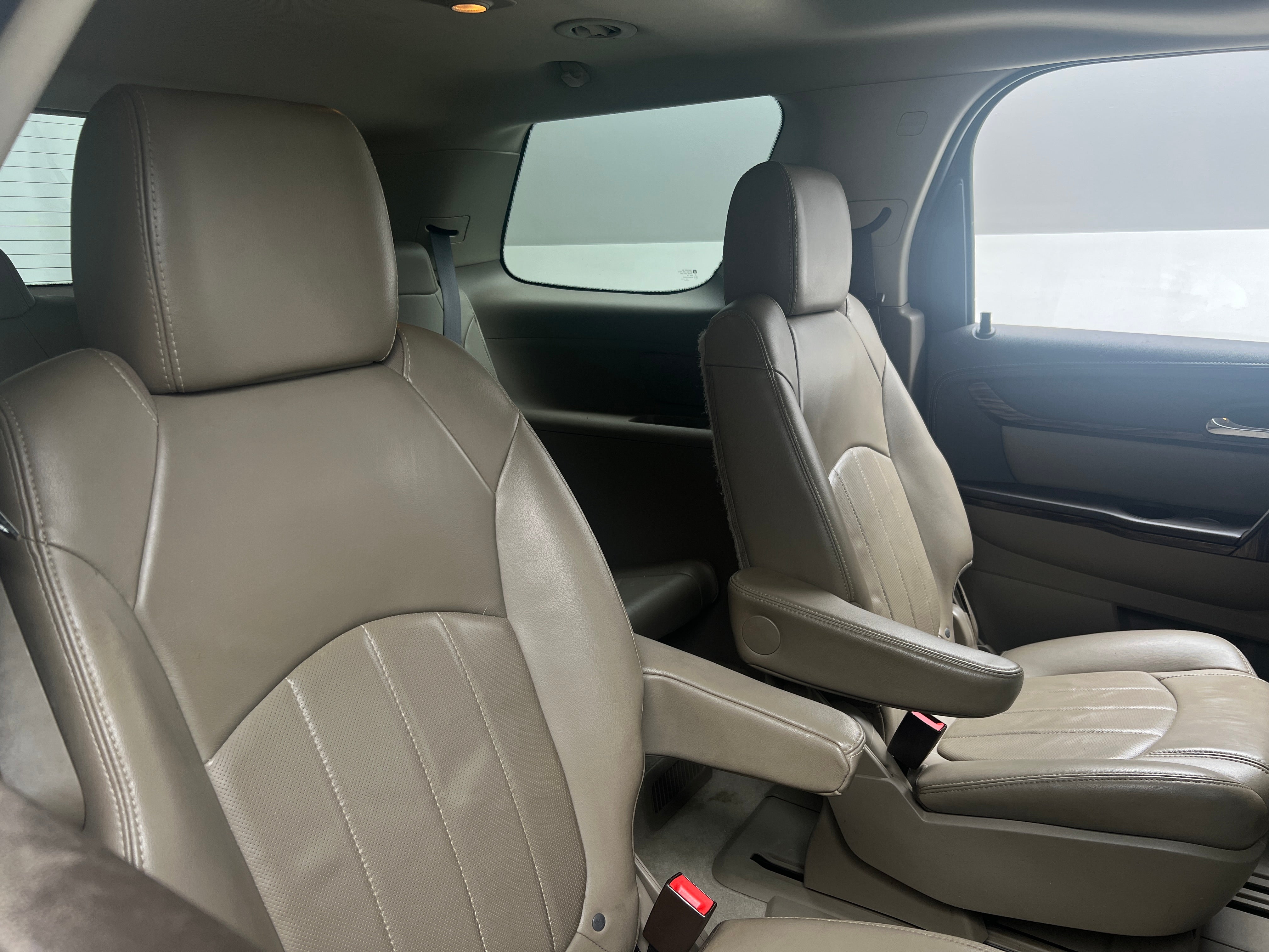 2016 GMC Acadia Denali 5