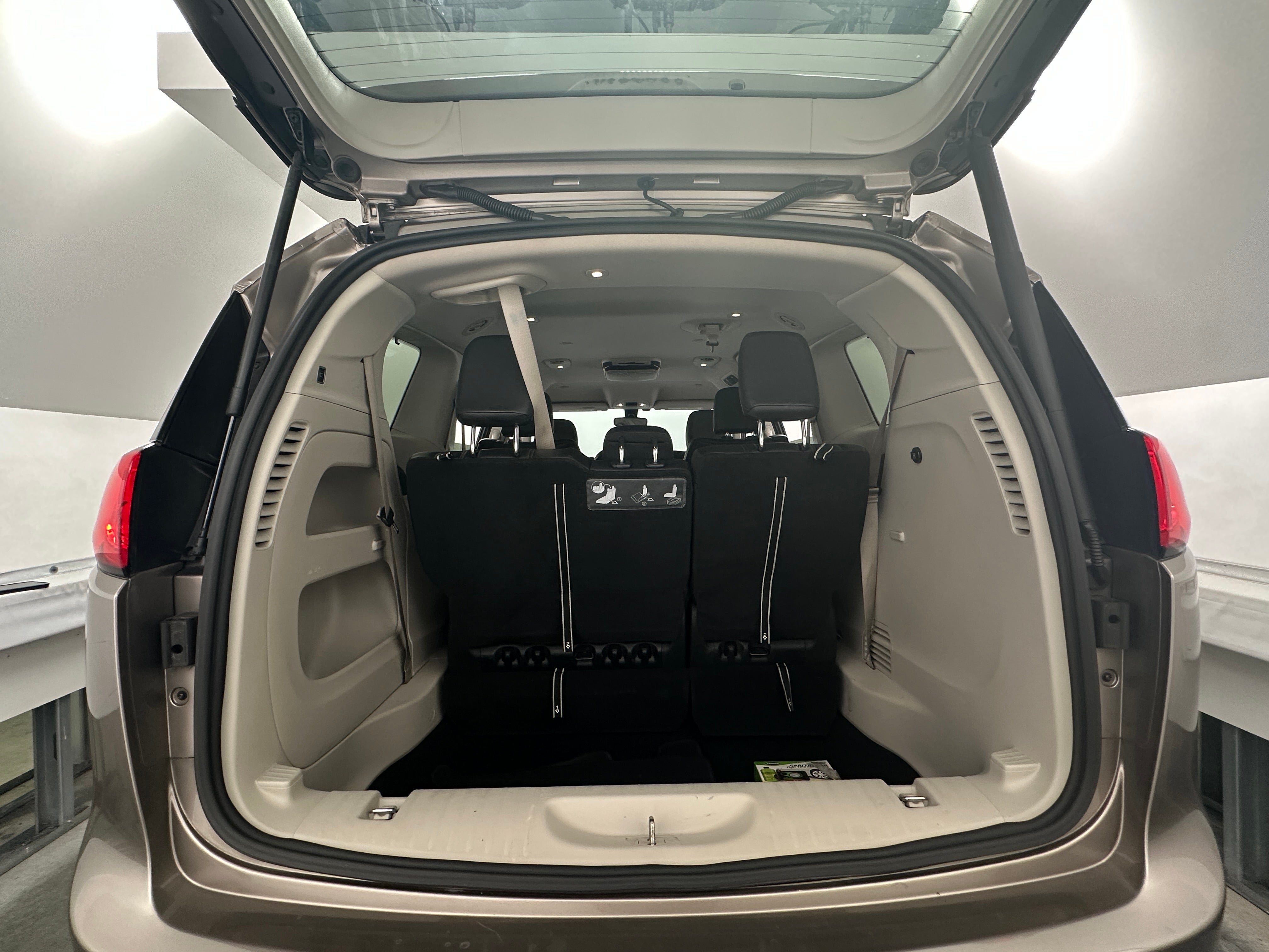 2017 Chrysler Pacifica Touring L 6