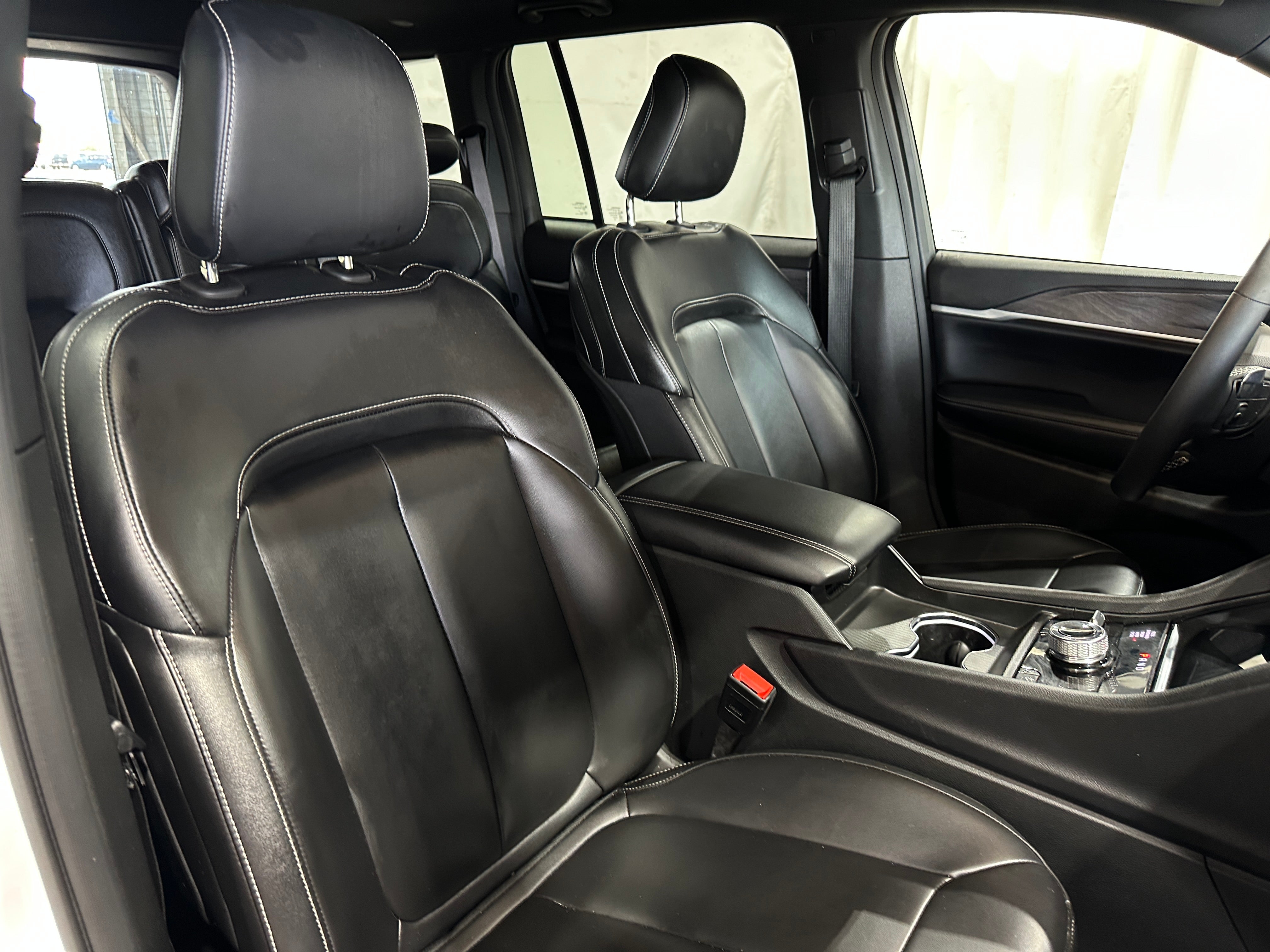Thumbnail: 2024 Jeep Grand Cherokee - 2