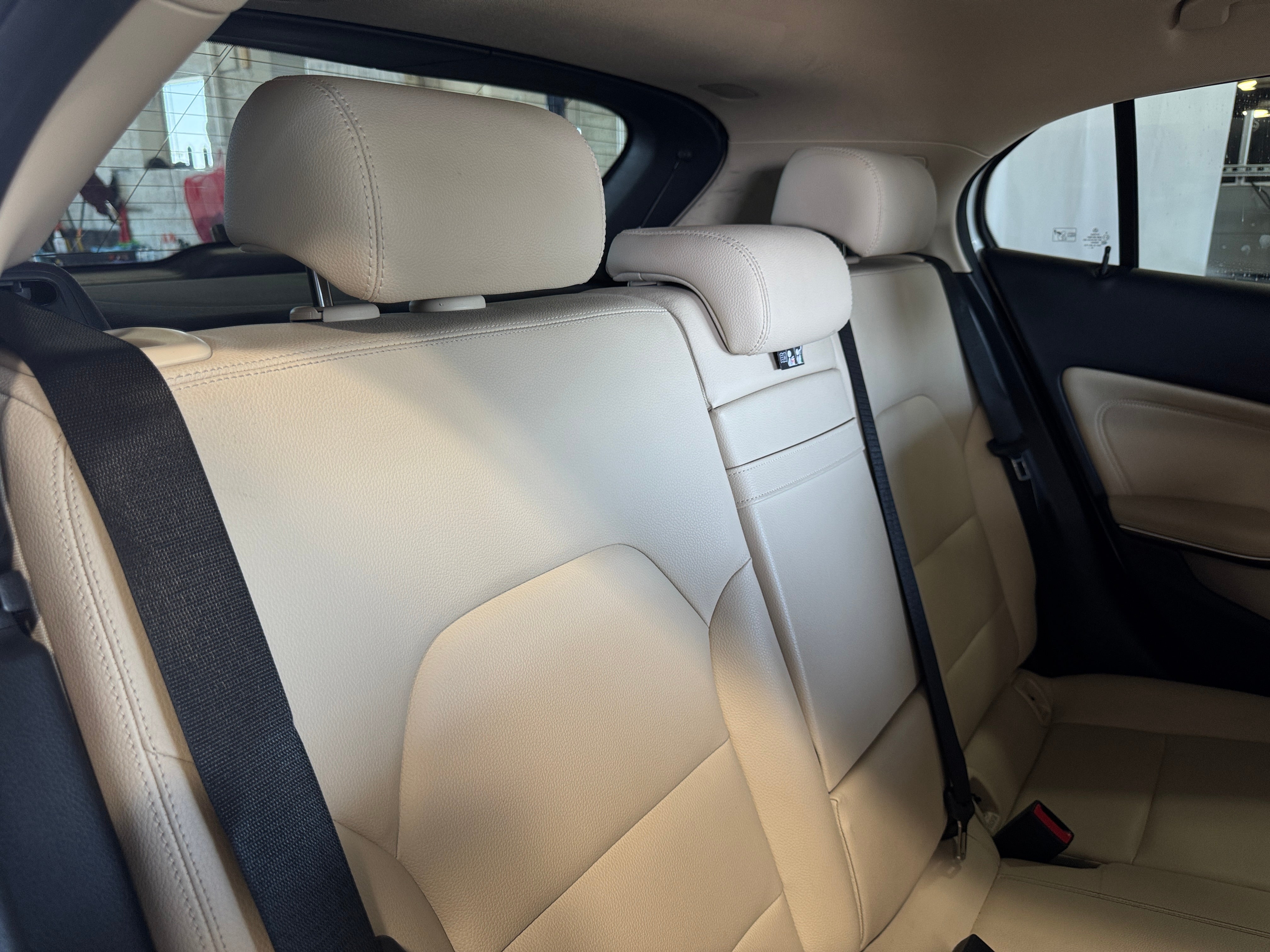 2019 Mercedes-Benz GLA 250 5
