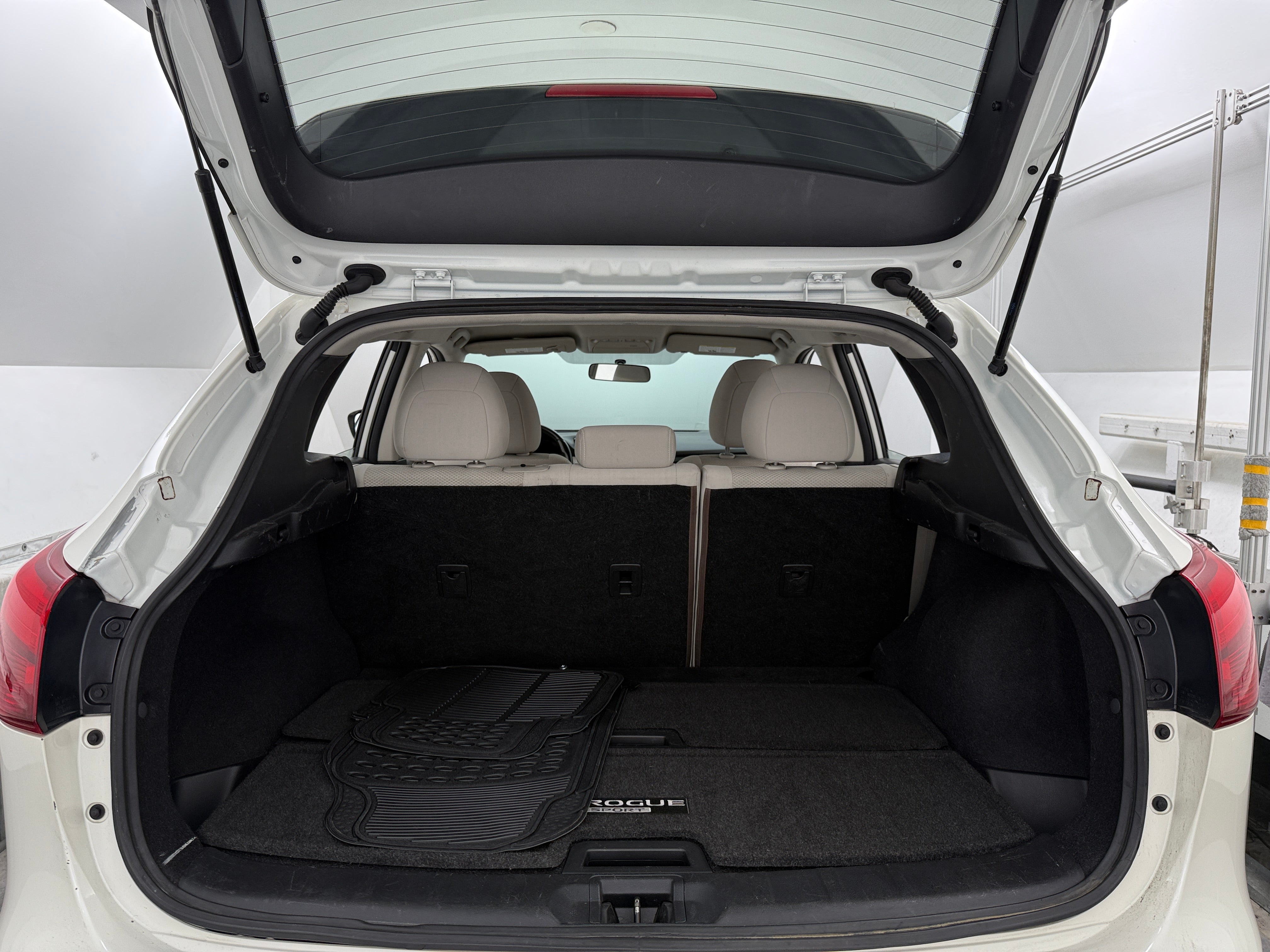 2018 Nissan Rogue Sport SV 7
