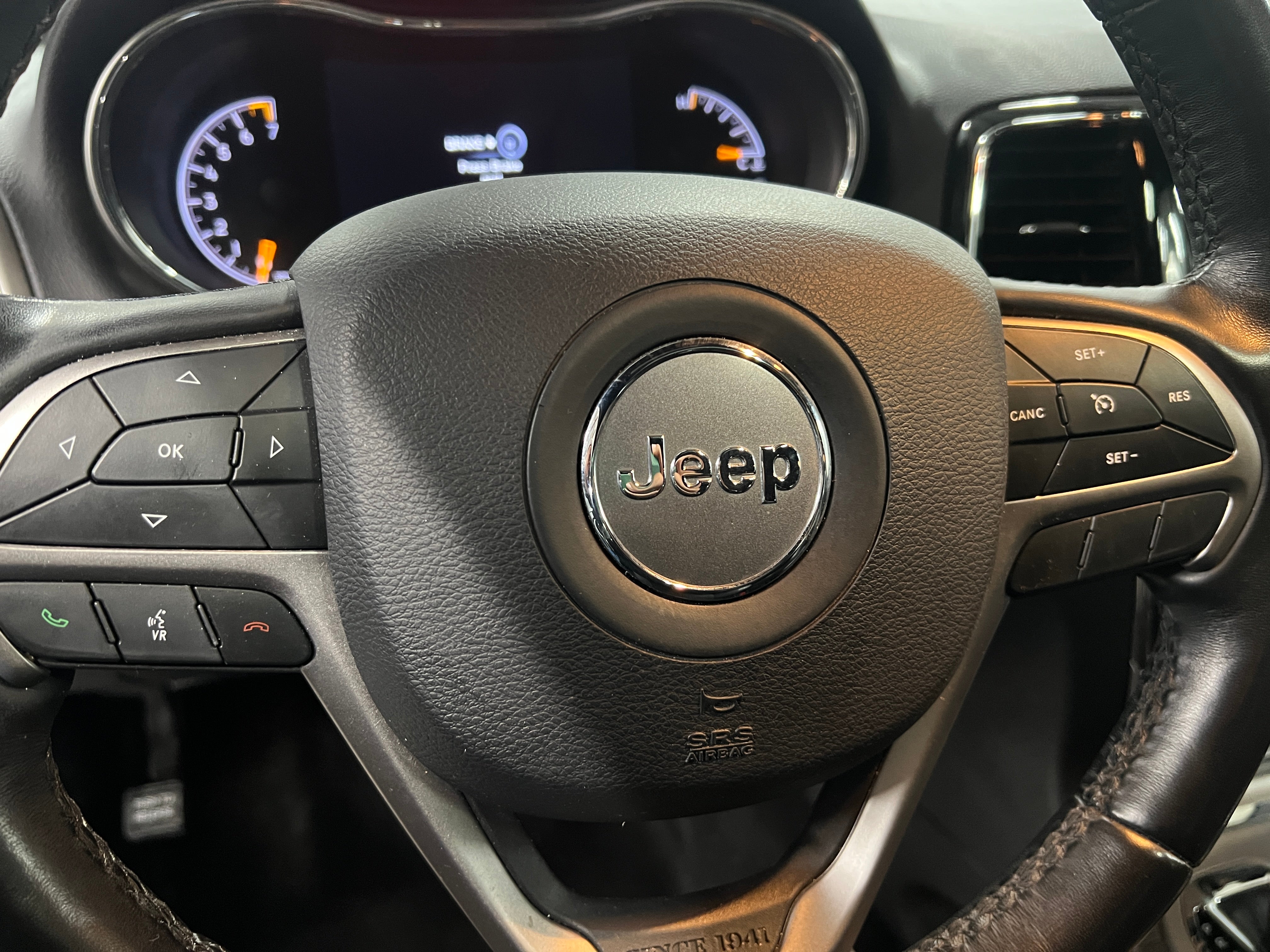 2020 Jeep Grand Cherokee Altitude 5