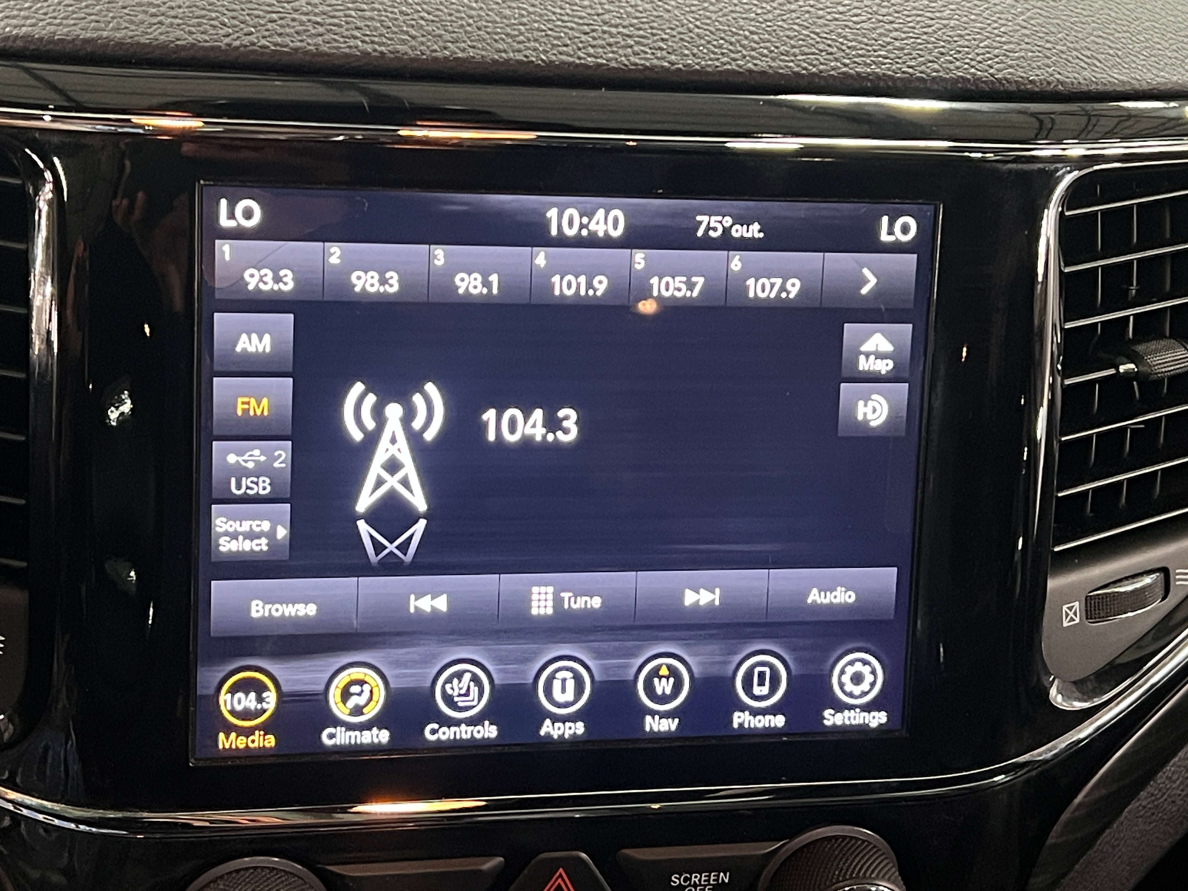 2020 Jeep Grand Cherokee Altitude 4