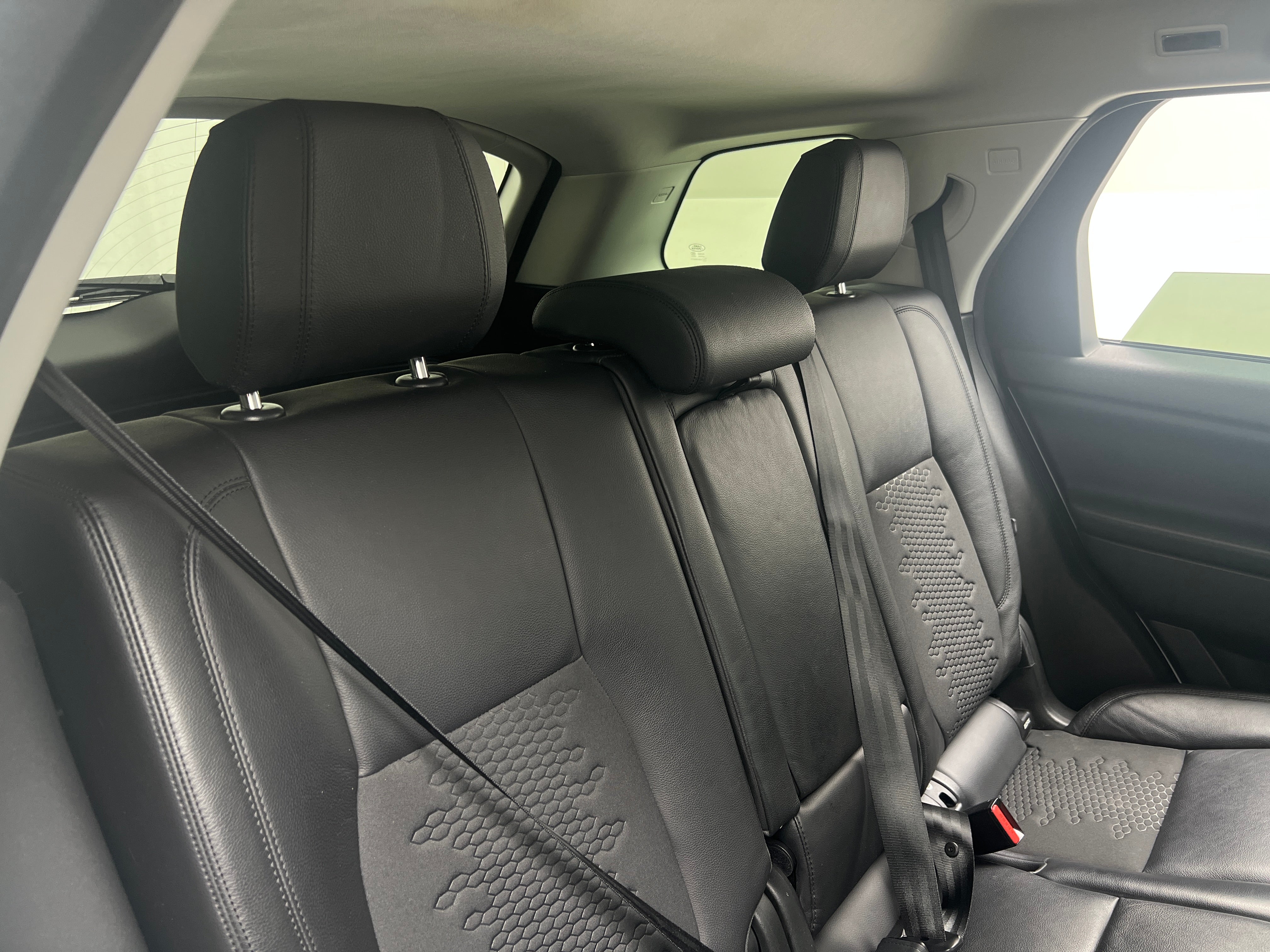 2019 Land Rover Discovery Sport SE 5