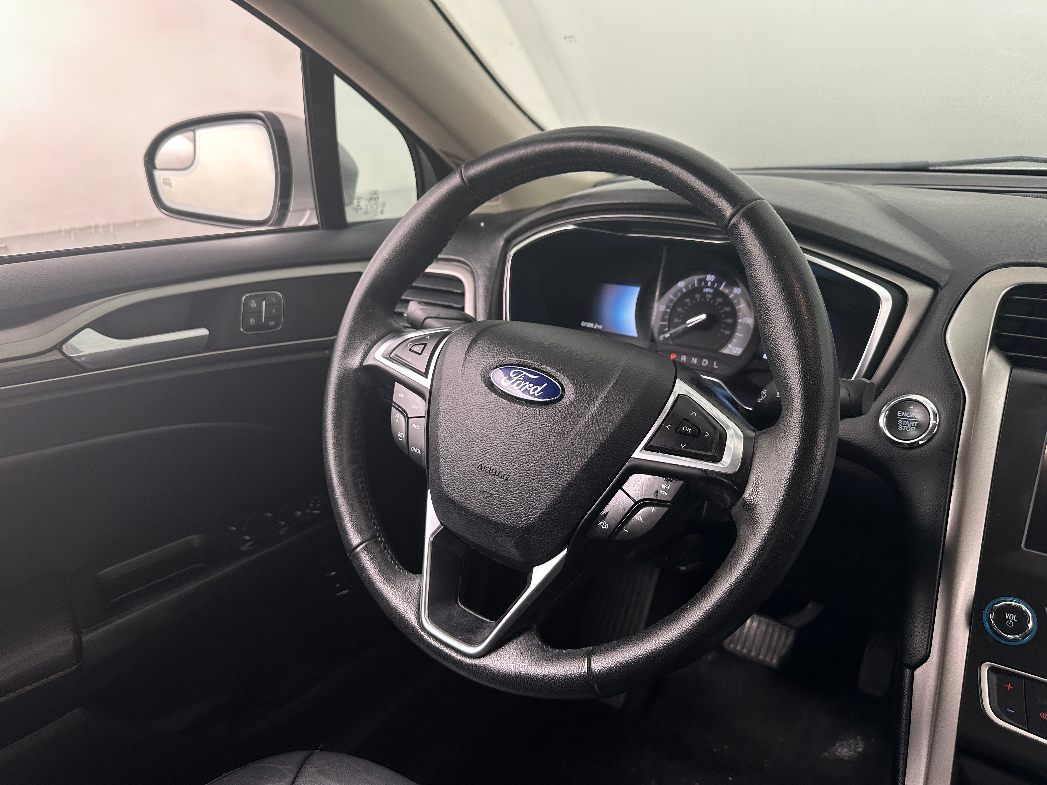 2017 Ford Fusion  4