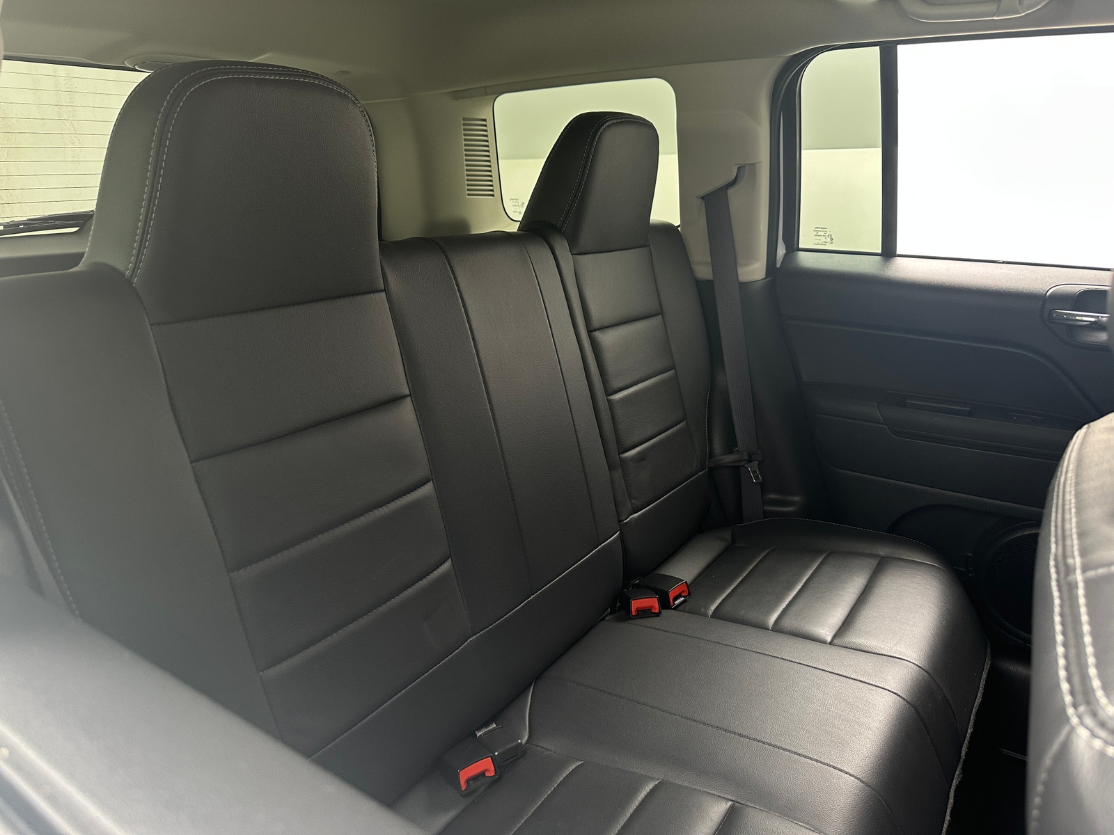 Thumbnail: 2017 Jeep Patriot - 5