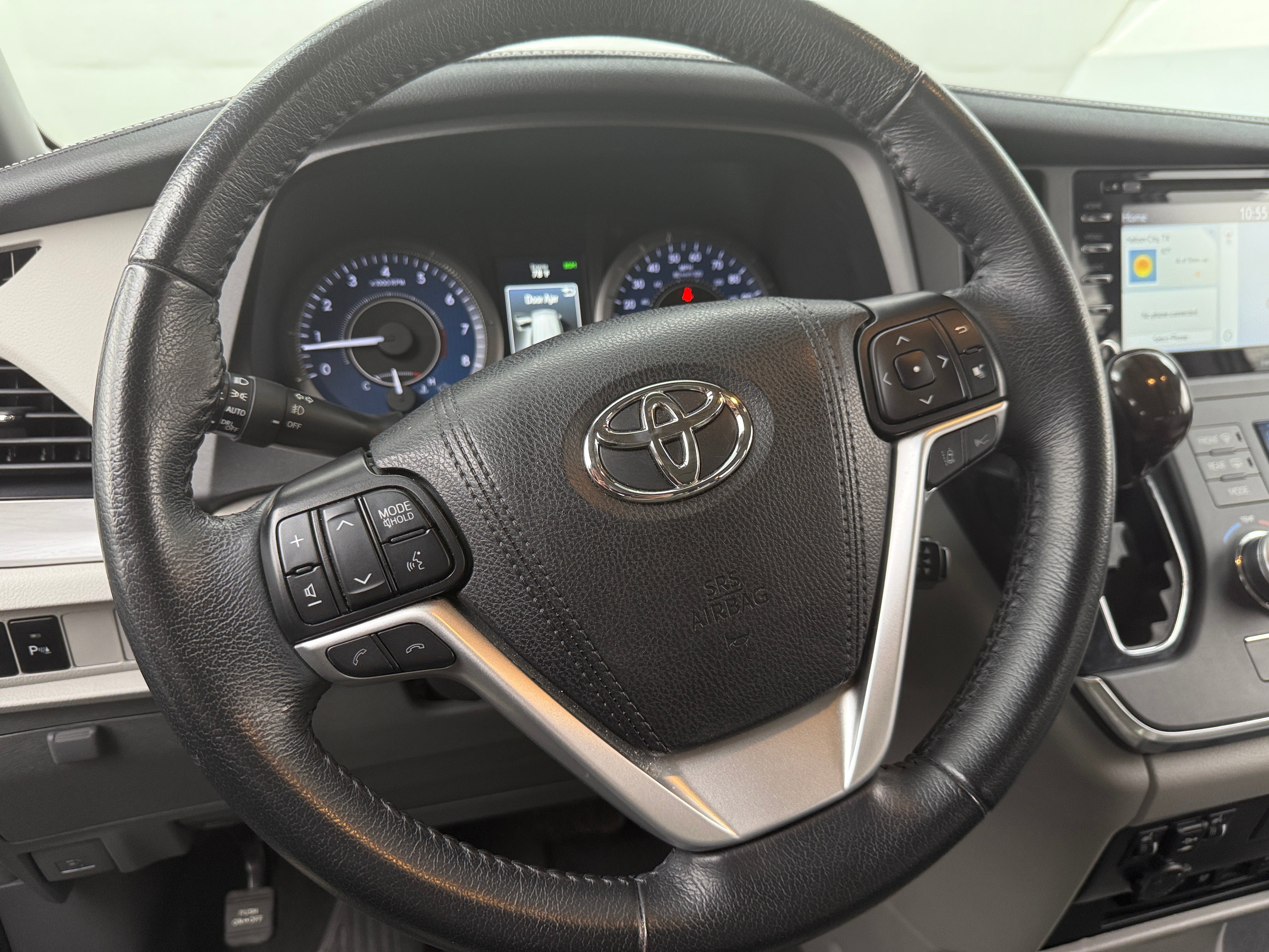2019 Toyota Sienna XLE Premium 4