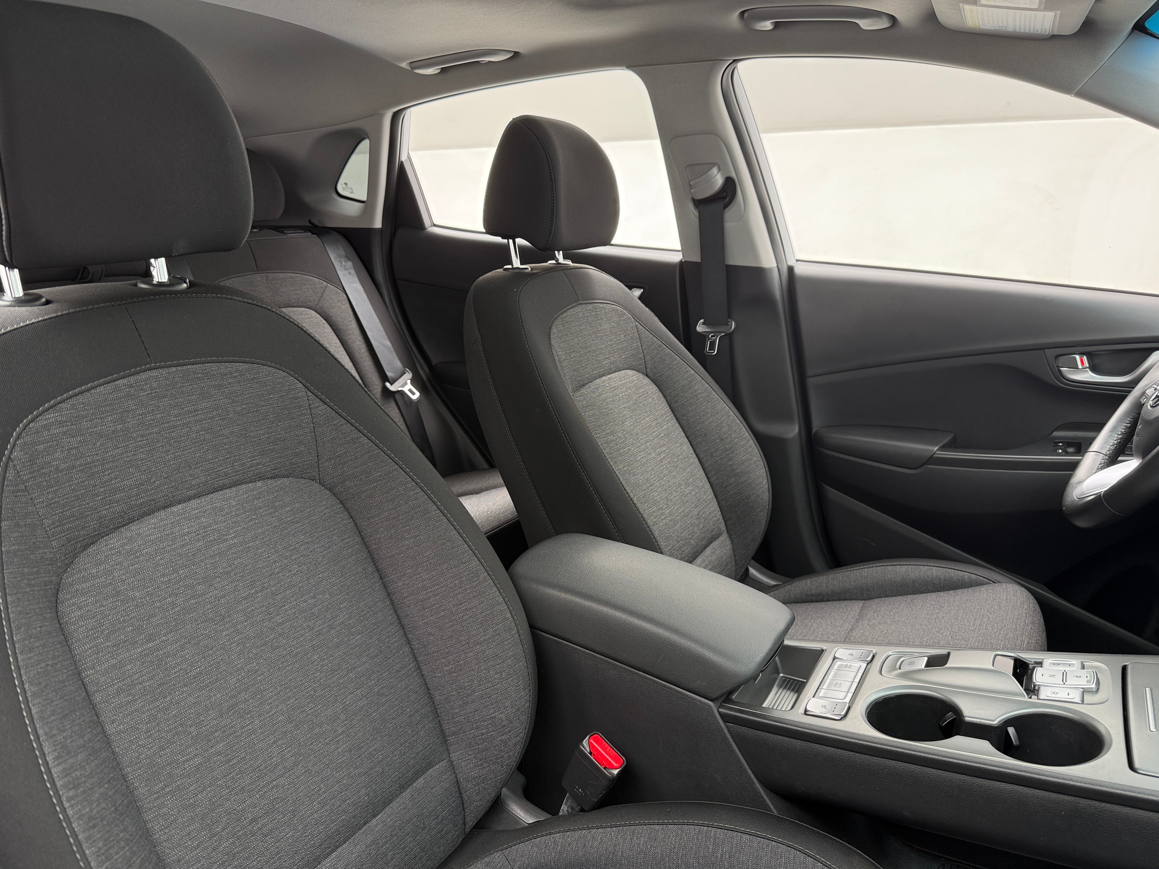 2022 Hyundai Kona SEL 2