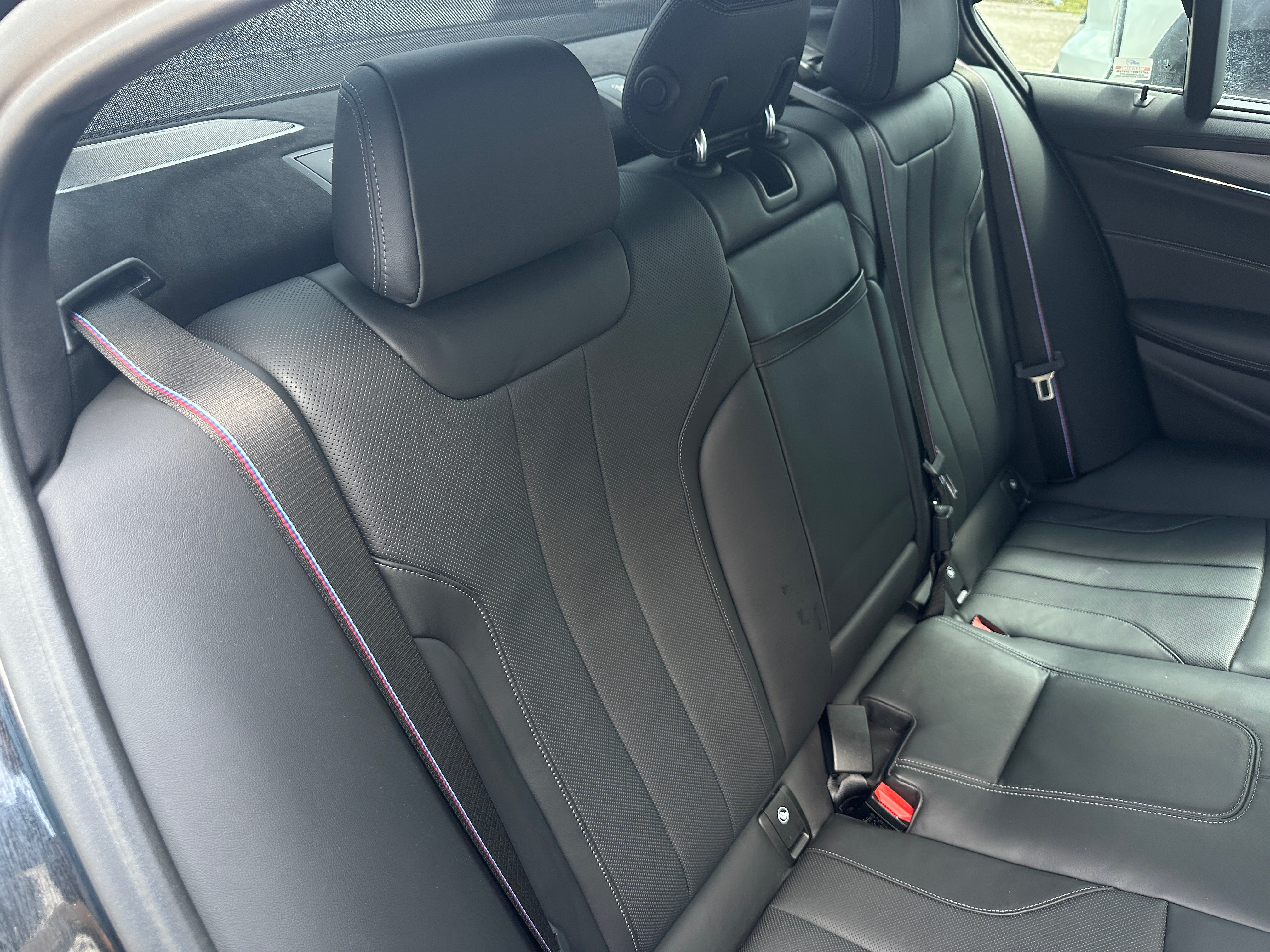 Thumbnail: 2019 BMW M5 - 6