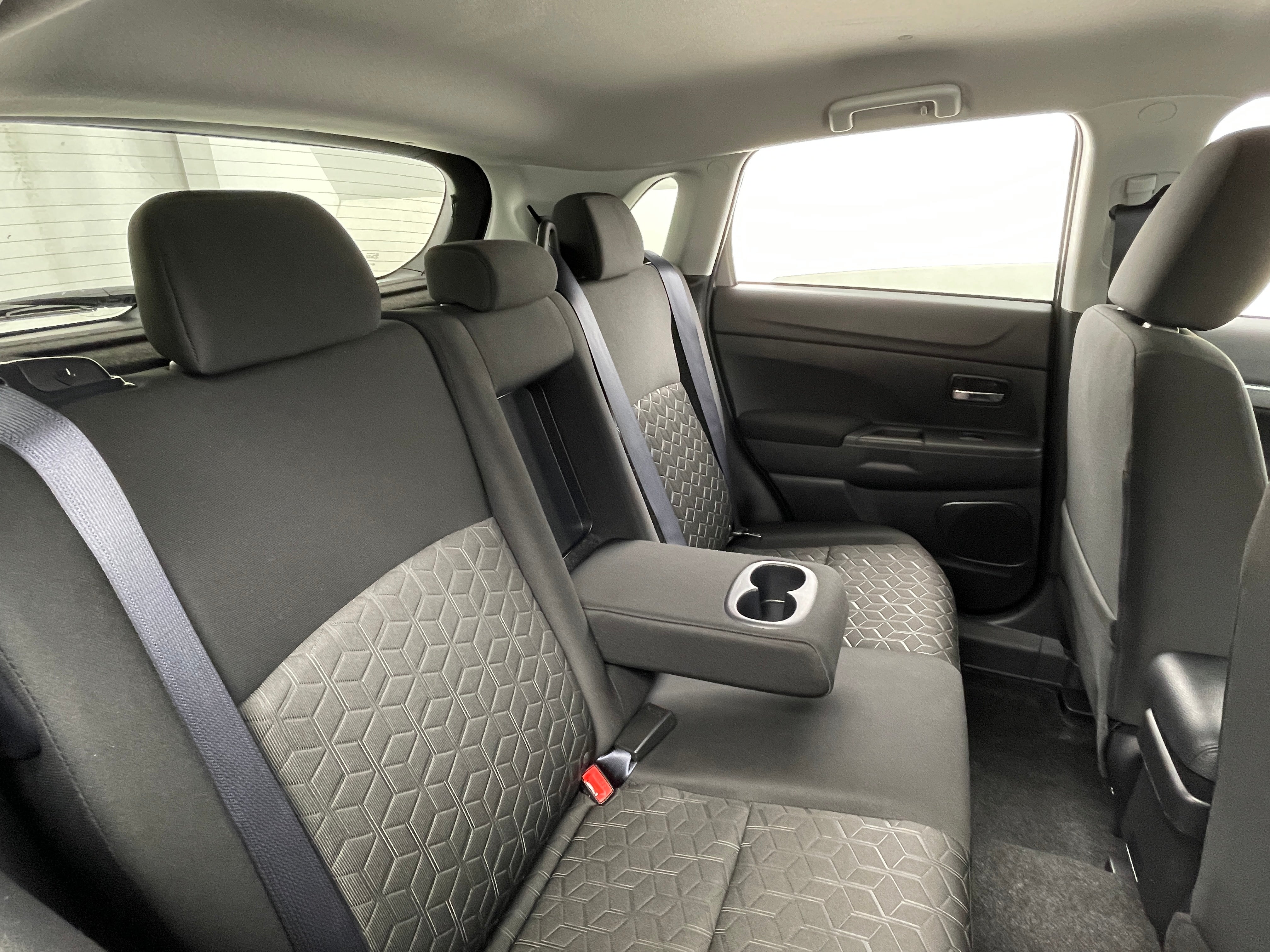 2022 Mitsubishi Outlander Sport ES 6