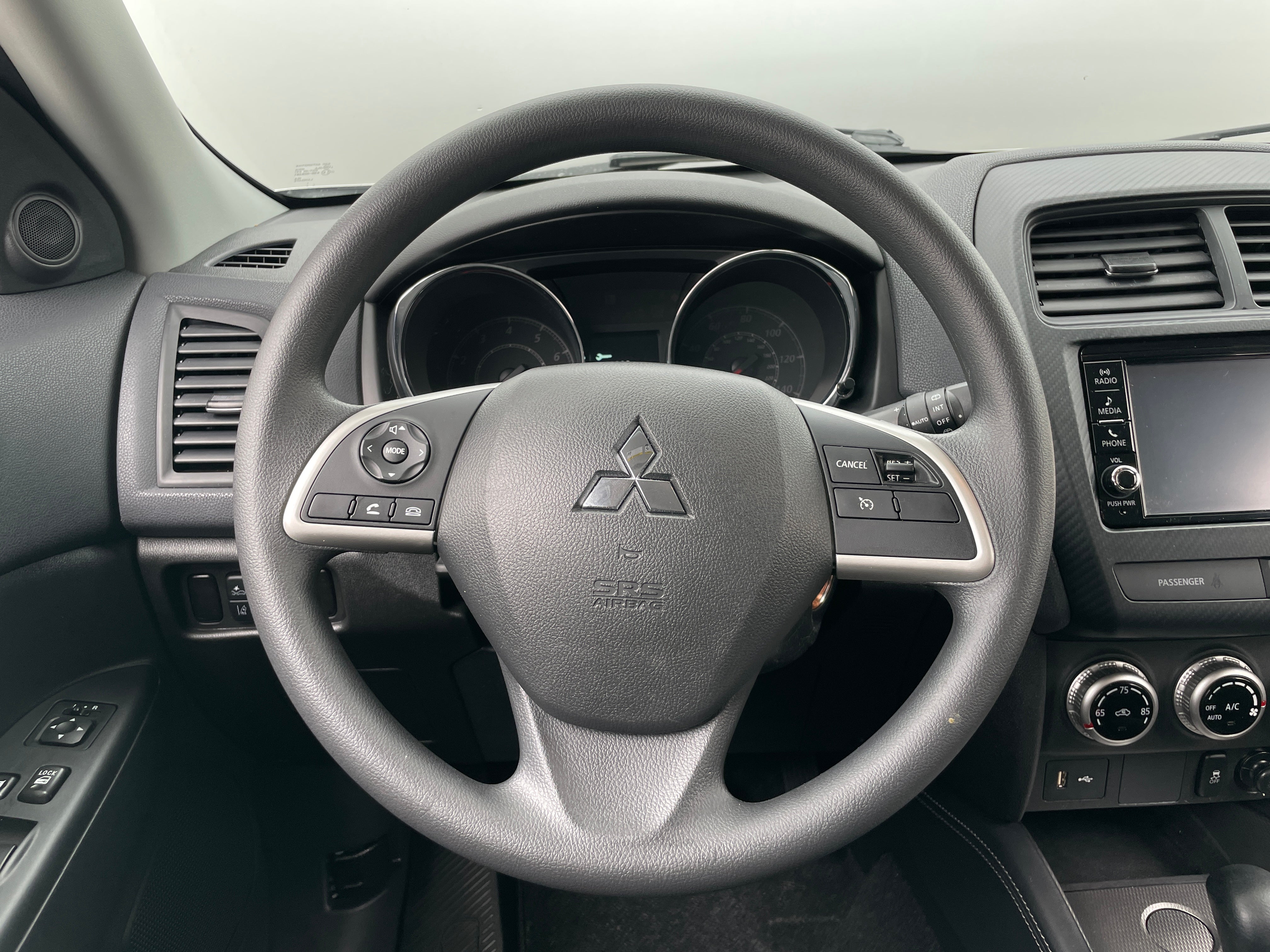 2022 Mitsubishi Outlander Sport ES 5