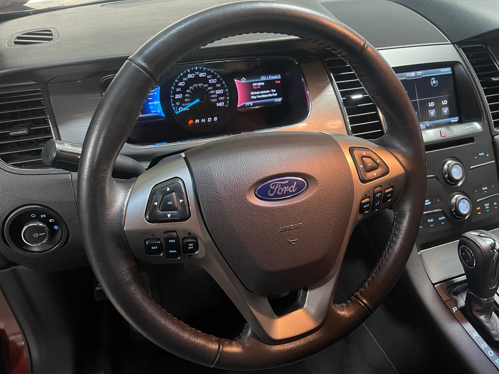 Thumbnail: 2015 Ford Taurus - 5