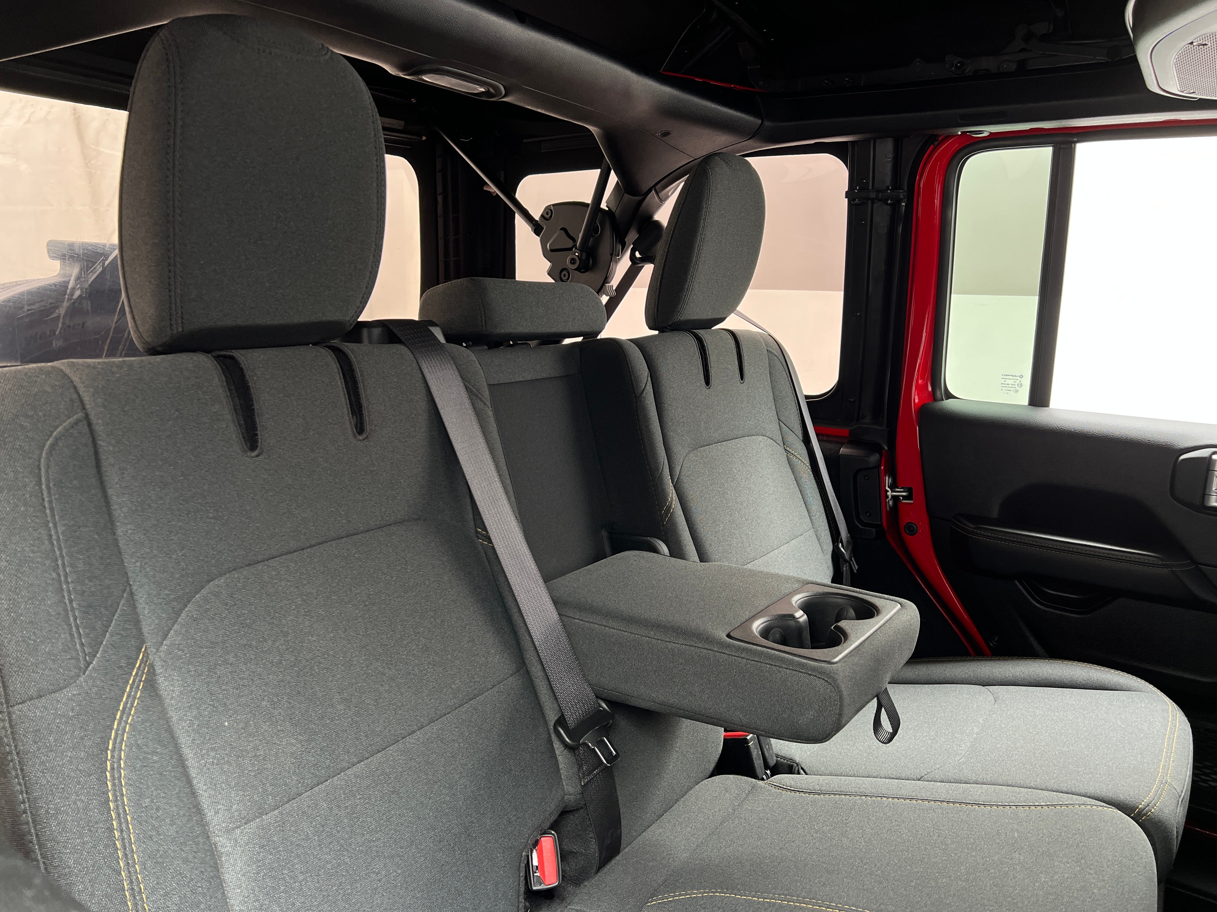 2024 Jeep Wrangler Sahara 4xe 6